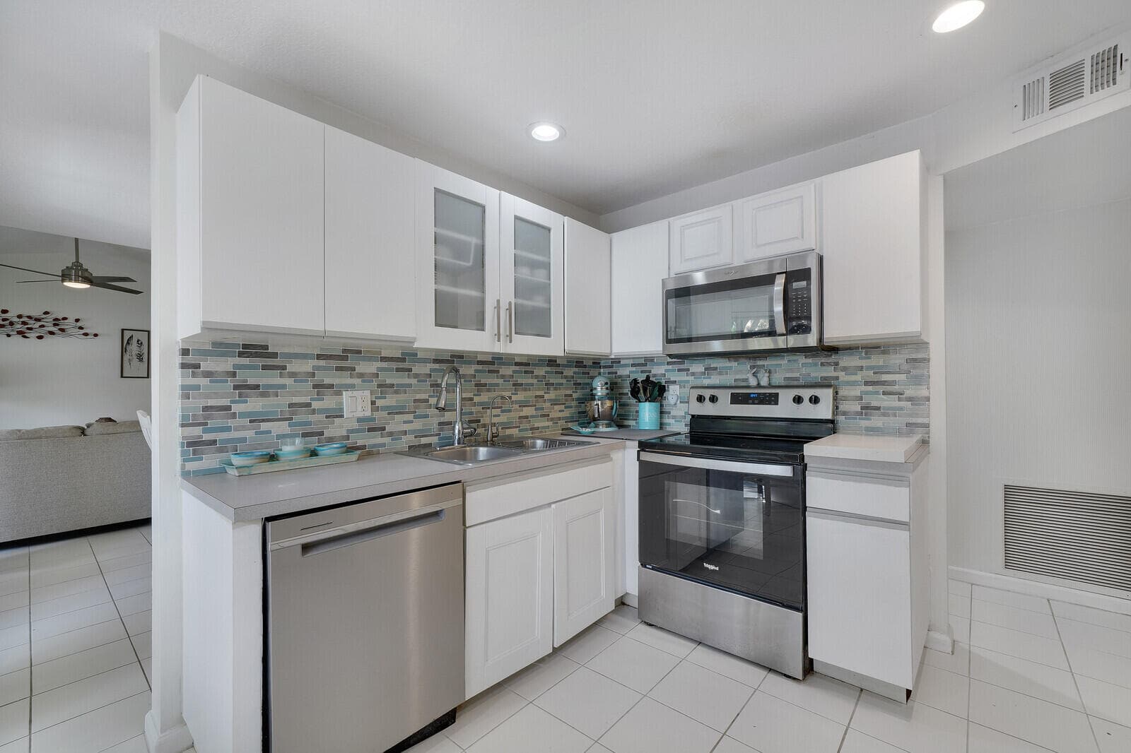 5521 Coach House Circle D, Boca Raton, FL 33486 — photo 20 of 32