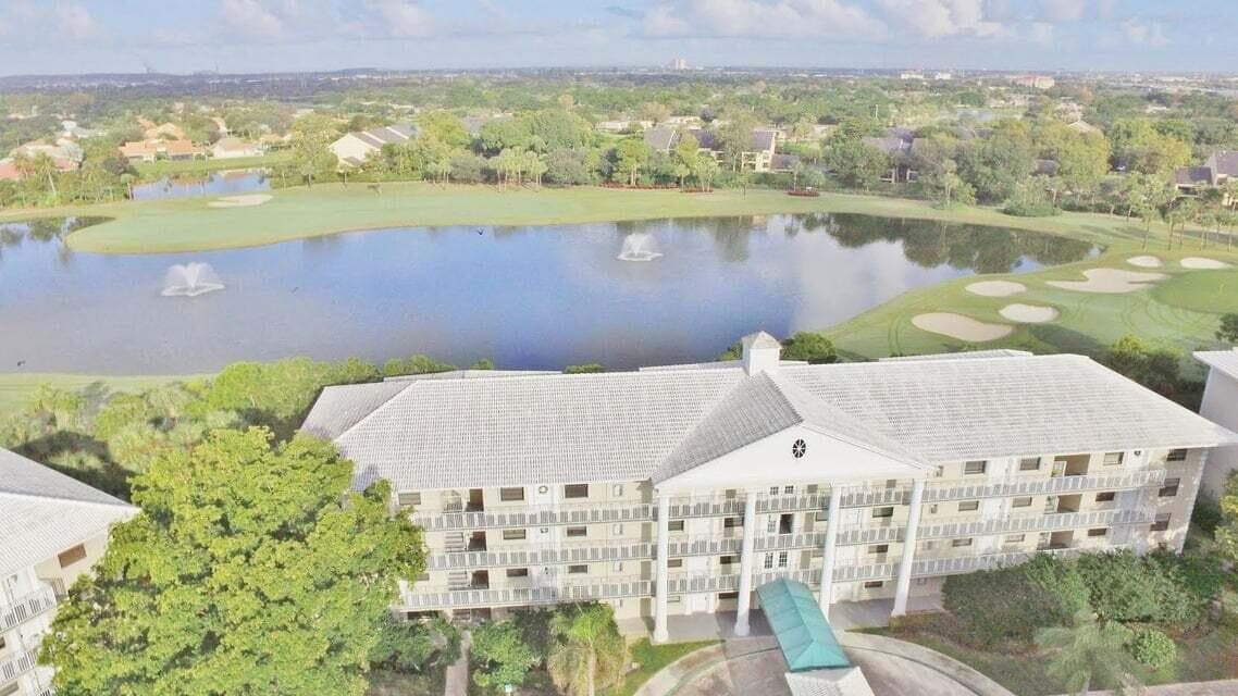 3521 Village Boulevard 103, West Palm Beach, FL 33409 — photo