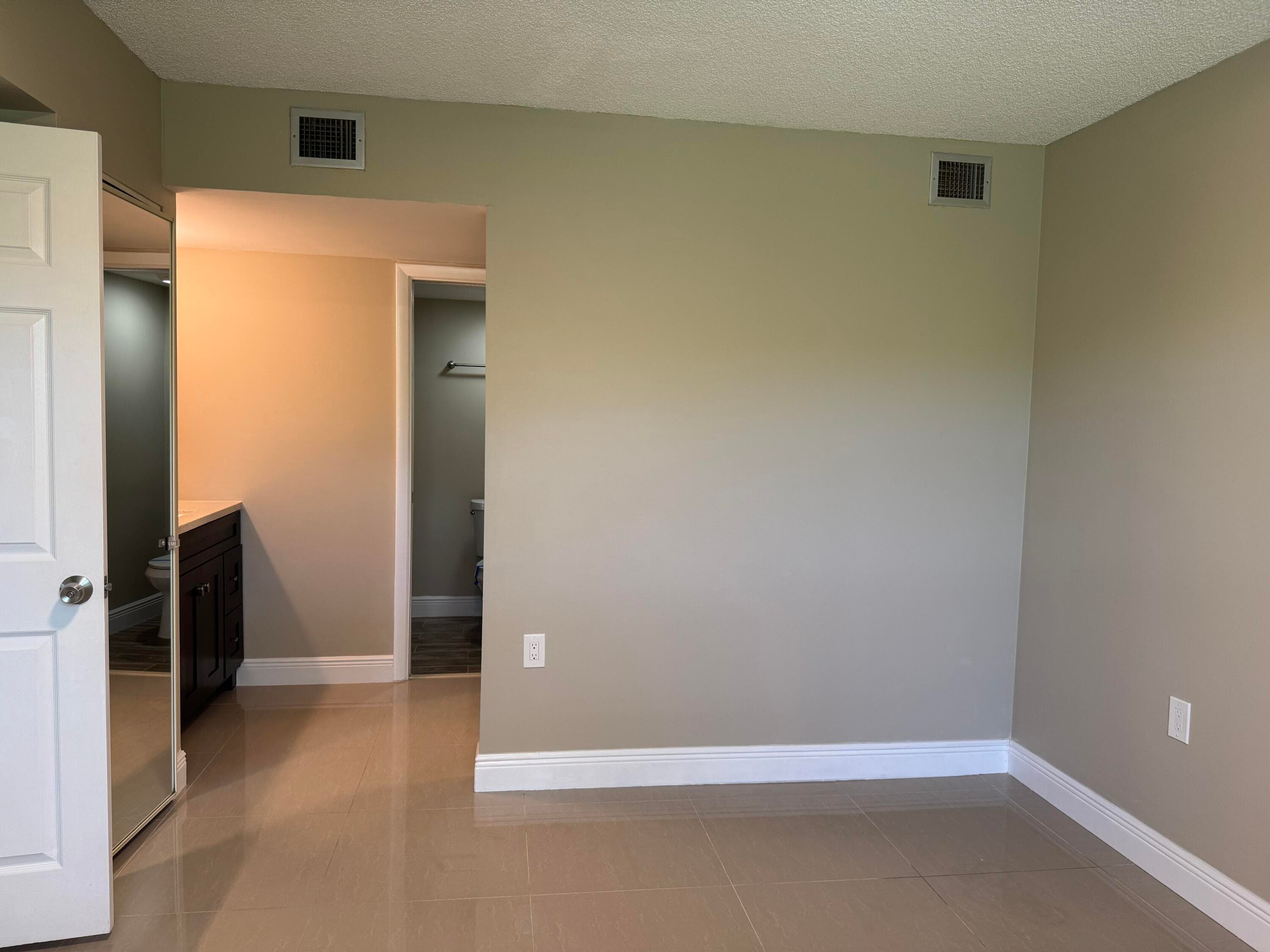3521 Village Boulevard 103, West Palm Beach, FL 33409 — photo 16 of 21