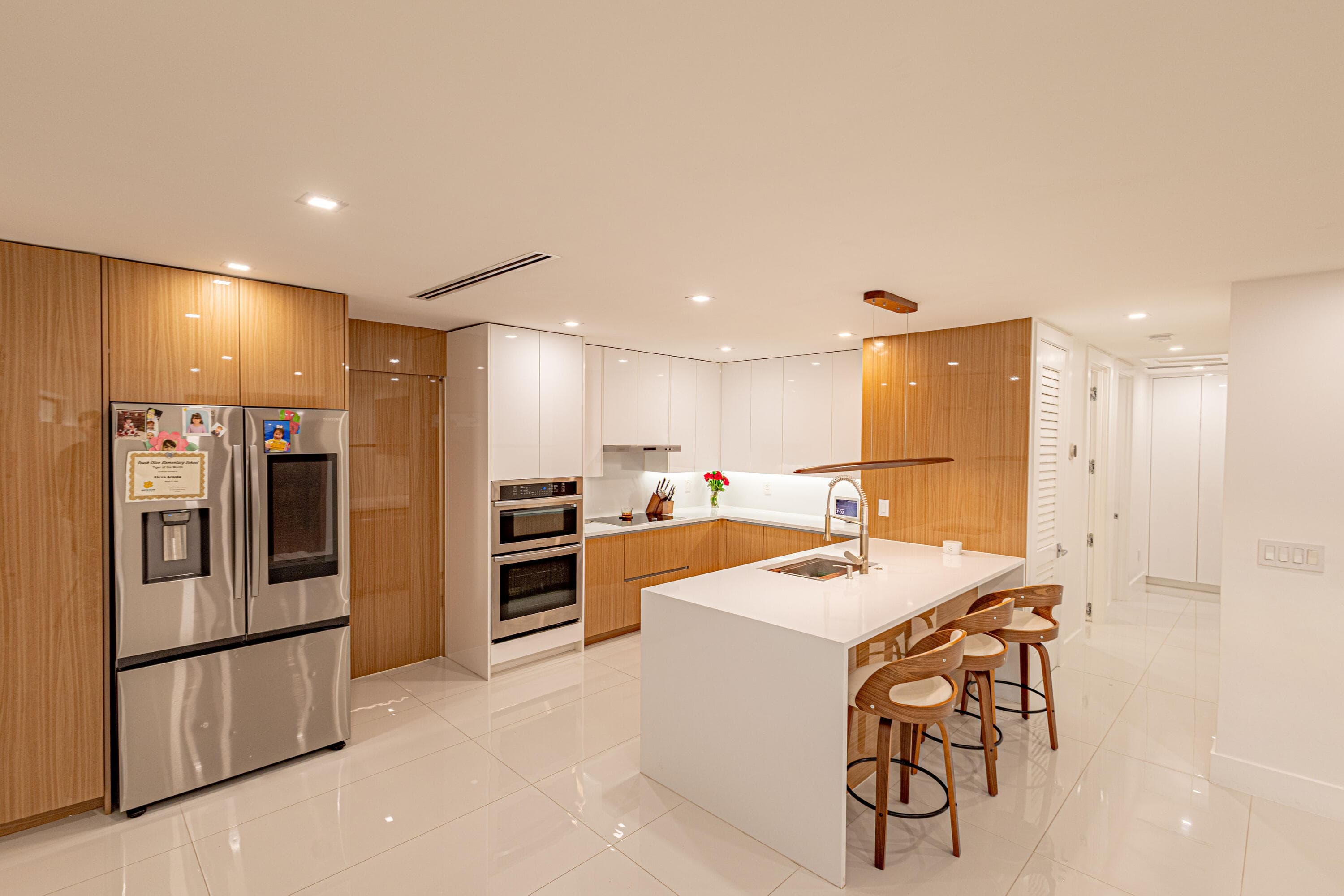 807 Hollywood Place, West Palm Beach, FL 33405 — photo 13 of 60