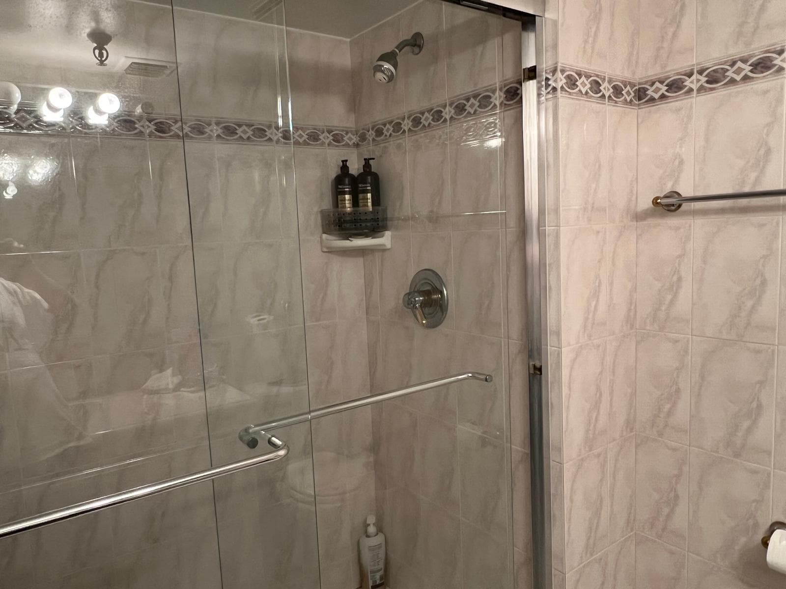 4570 NW 18th Avenue 606, Deerfield Beach, FL 33064 — photo 5 of 21