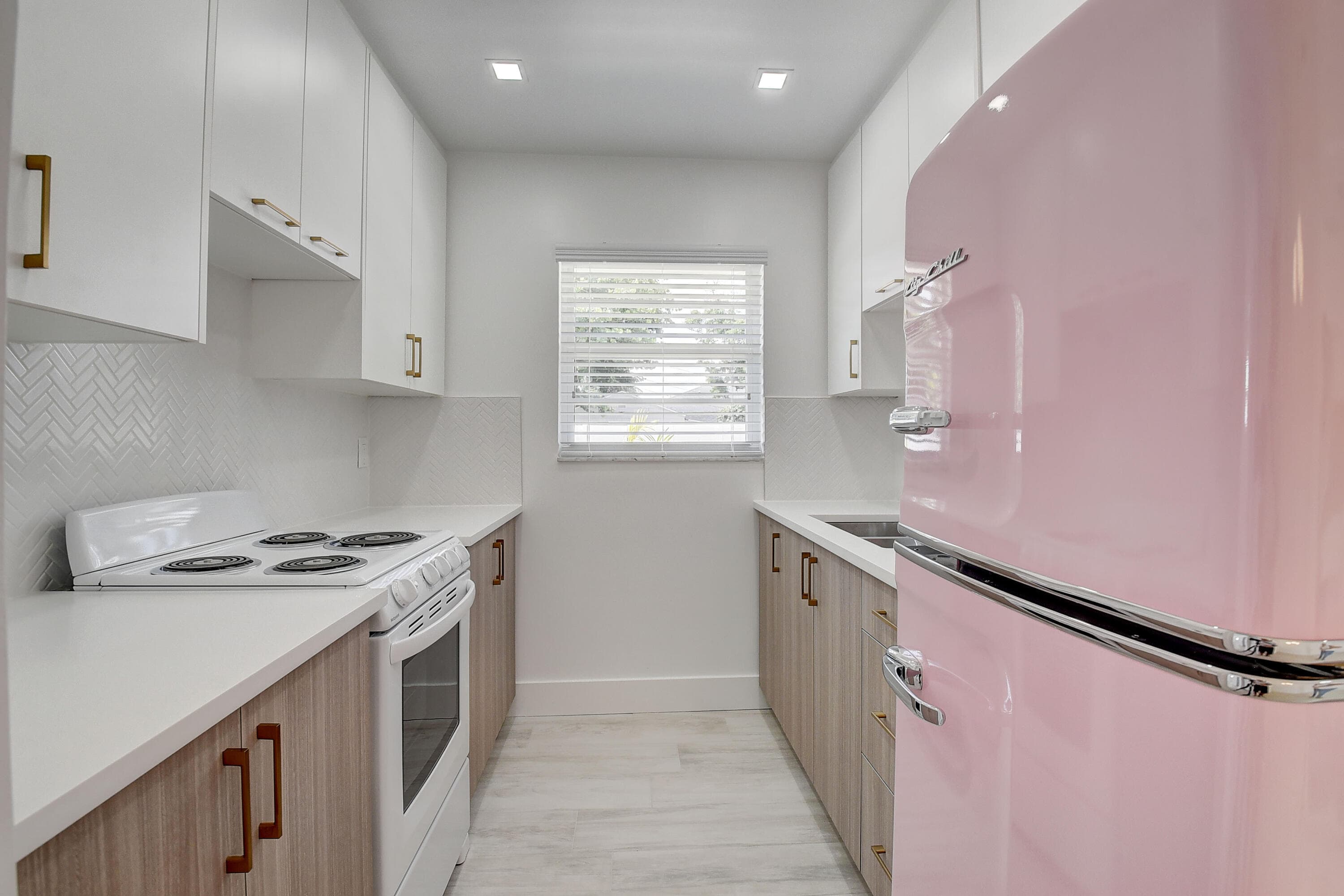 502 N H Street 1-4, Lake Worth Beach, FL 33460 — photo 1 of 25