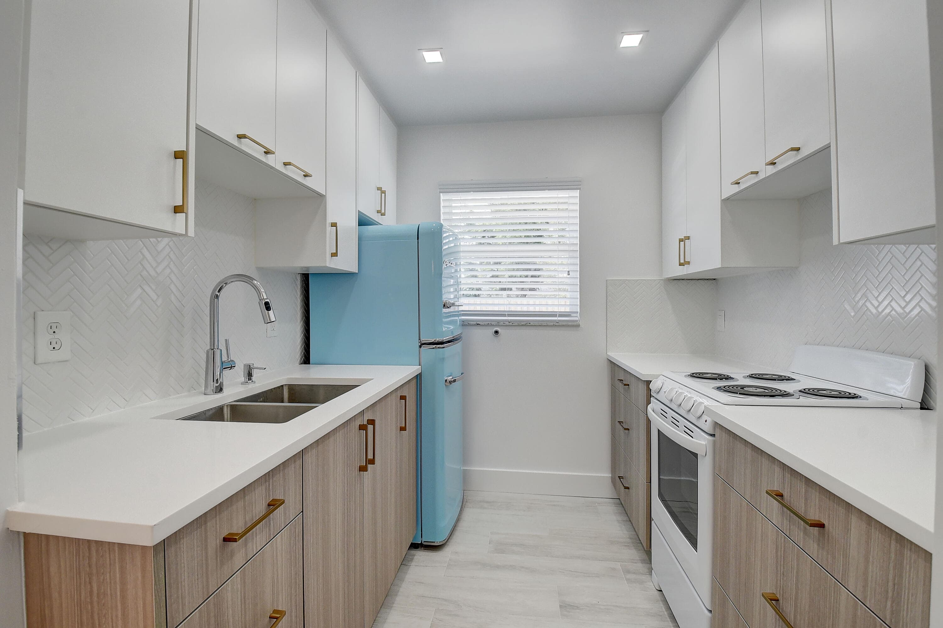 502 N H Street 1-4, Lake Worth Beach, FL 33460 — photo 2 of 25