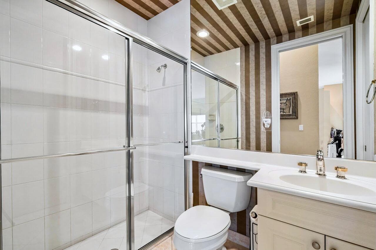 56 Island Drive, Boynton Beach, FL 33436 — photo 15 of 57