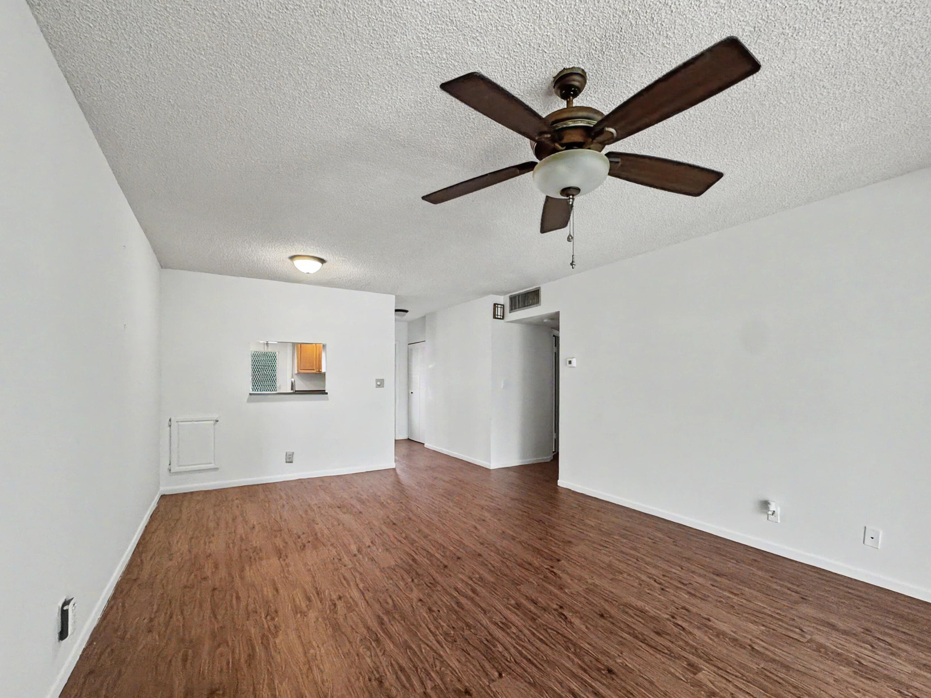 5171 W Oakland Park Boulevard 110, Lauderdale Lakes, FL 33313 — photo 10 of 35