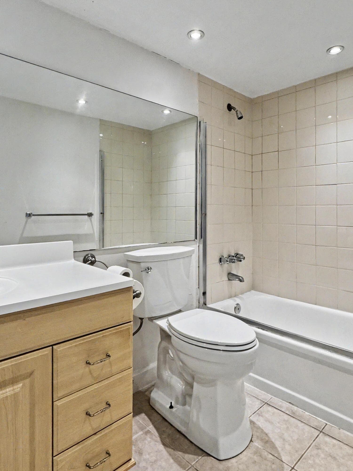 5171 W Oakland Park Boulevard 110, Lauderdale Lakes, FL 33313 — photo 19 of 35
