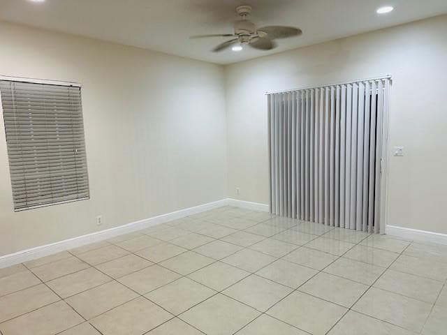 4216 Leo Lane 5g, Riviera Beach, FL 33410 — photo 18 of 31