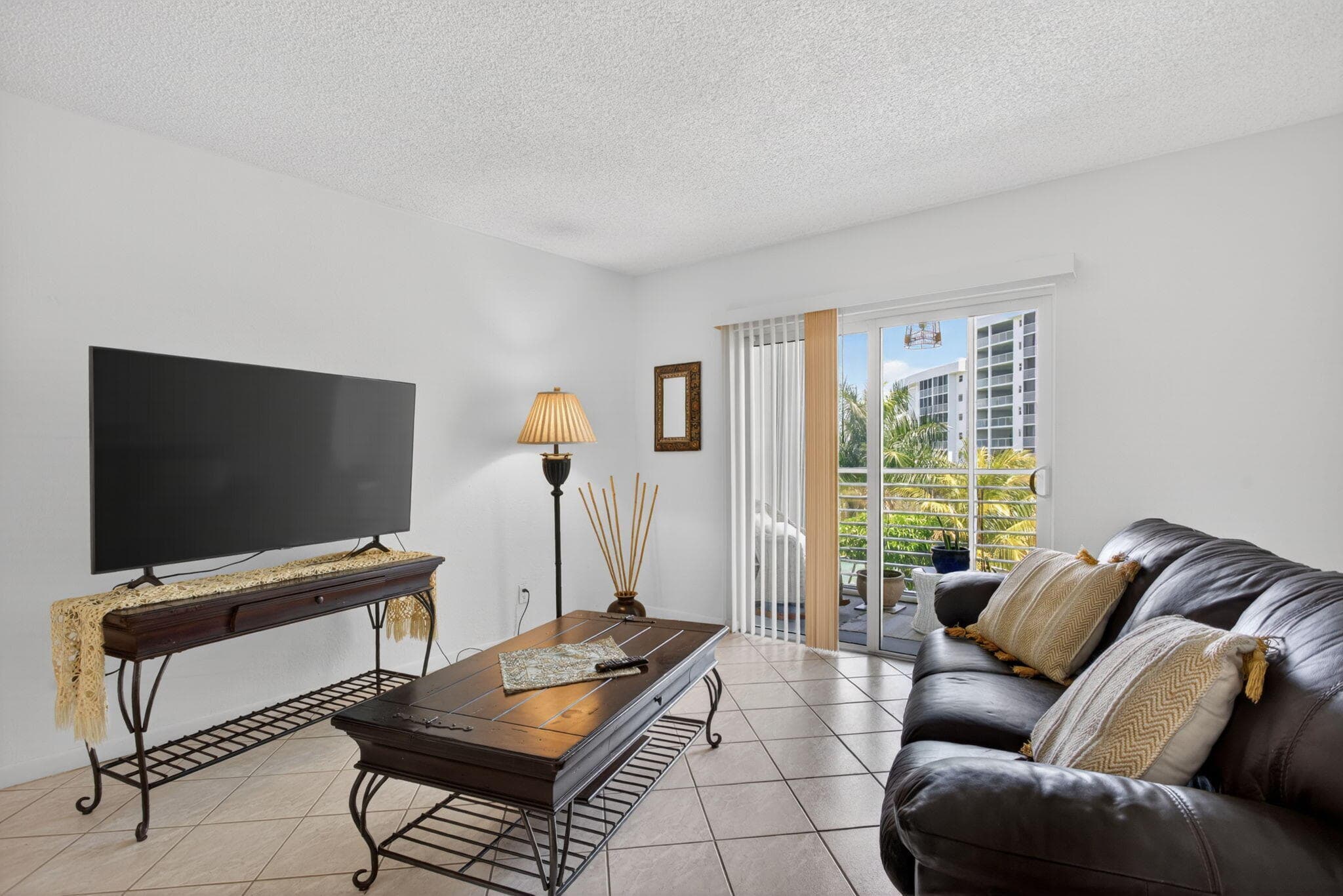 2731 NE 14th Street Causeway 405, Pompano Beach, FL 33062 — photo 8 of 42