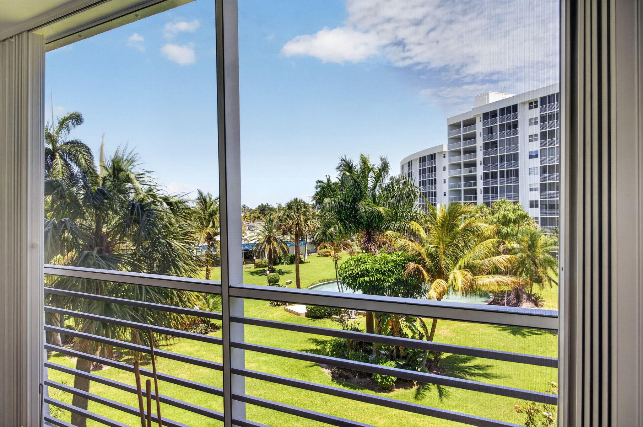 2731 NE 14th Street Causeway 405, Pompano Beach, FL 33062 — photo 31 of 42