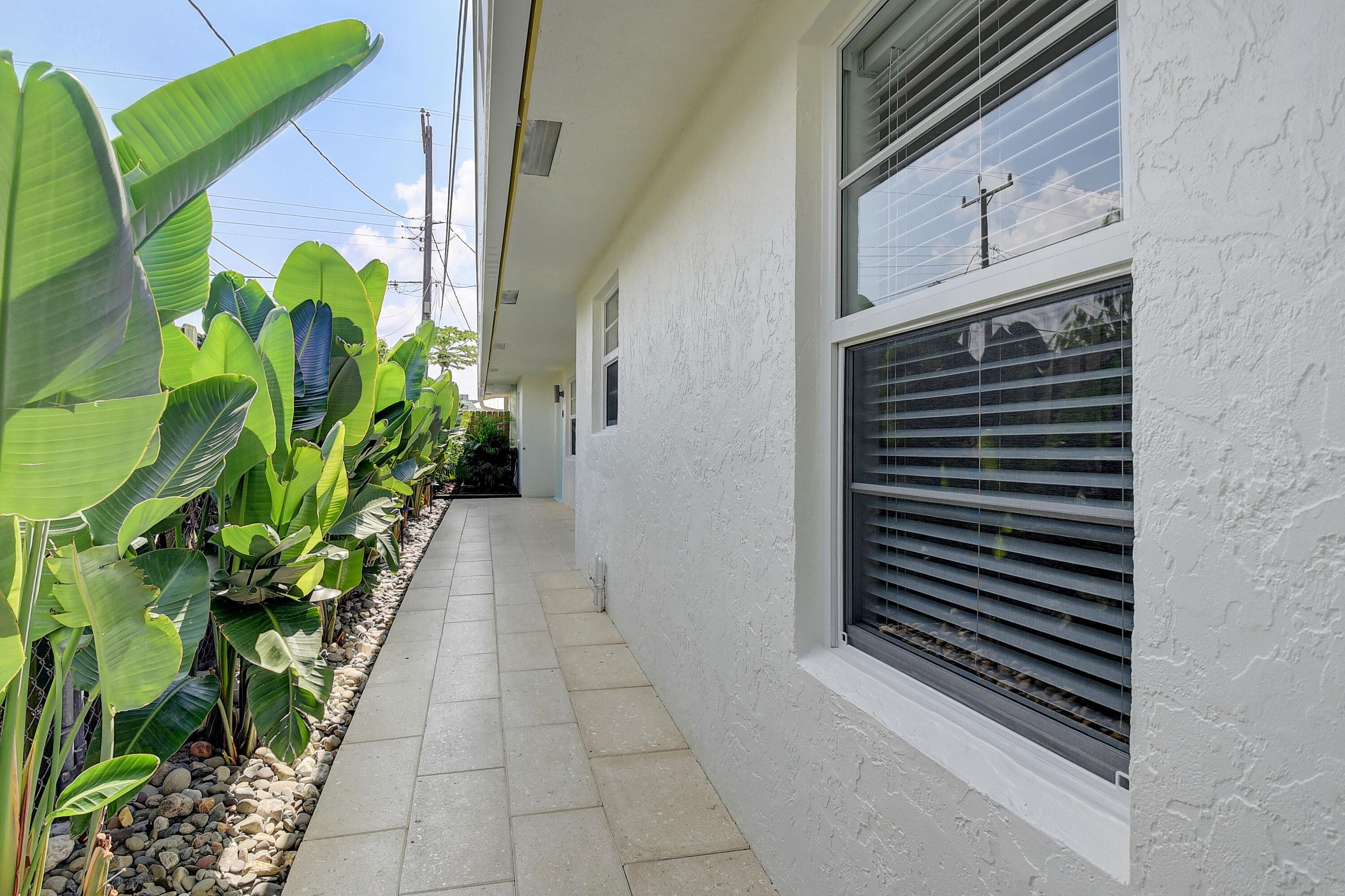 502 N H Street 1-4, Lake Worth Beach, FL 33460 — photo 8 of 25