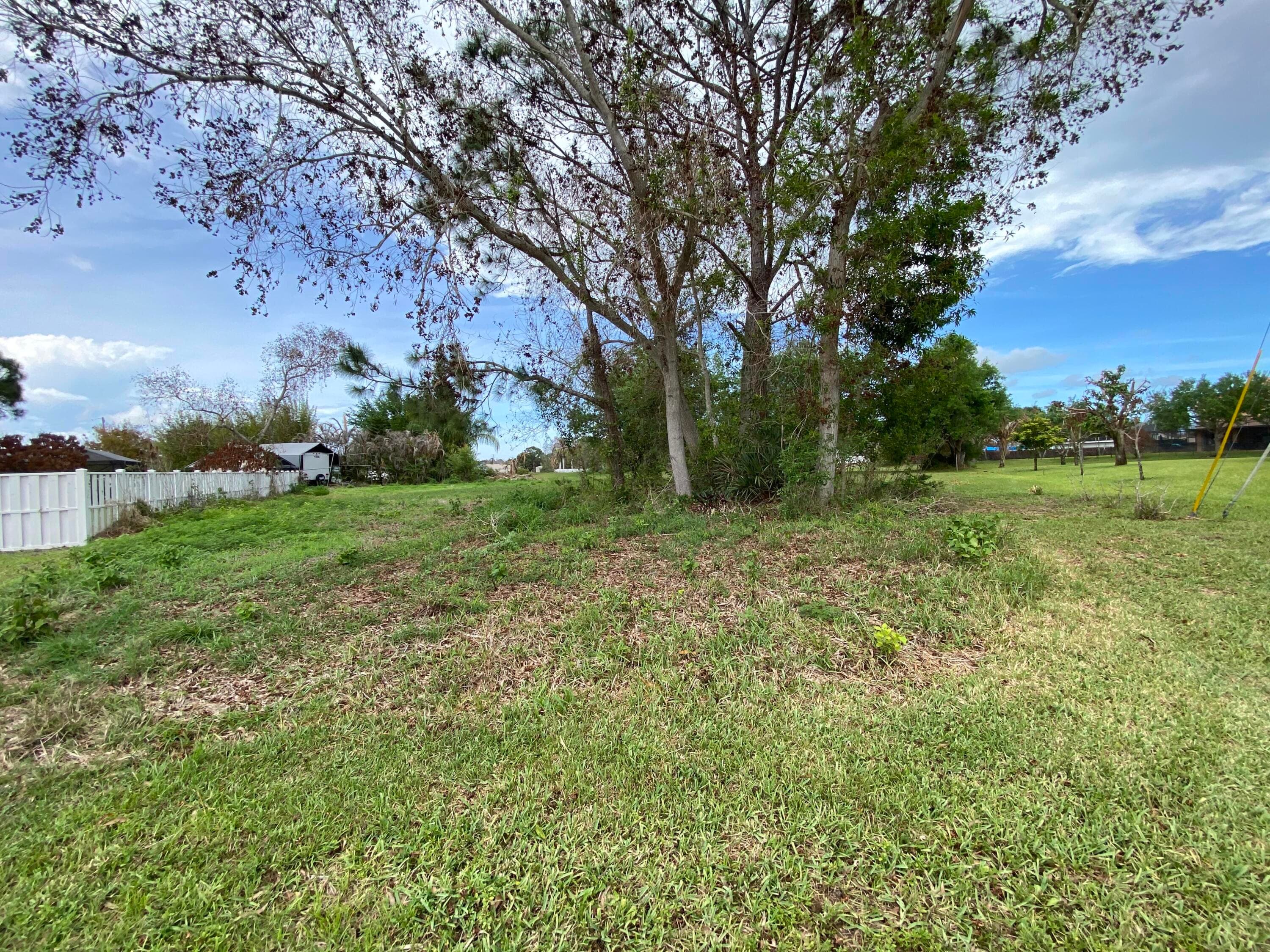 5859 NW Dunmore Avenue, Port St. Lucie, FL 34986 — photo 2 of 4