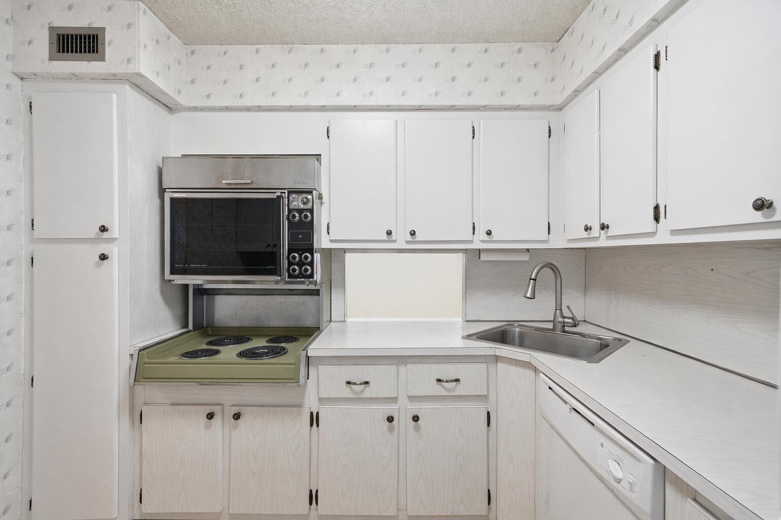 1400 S Ocean Drive 303, Hollywood, FL 33019 — photo 10 of 31