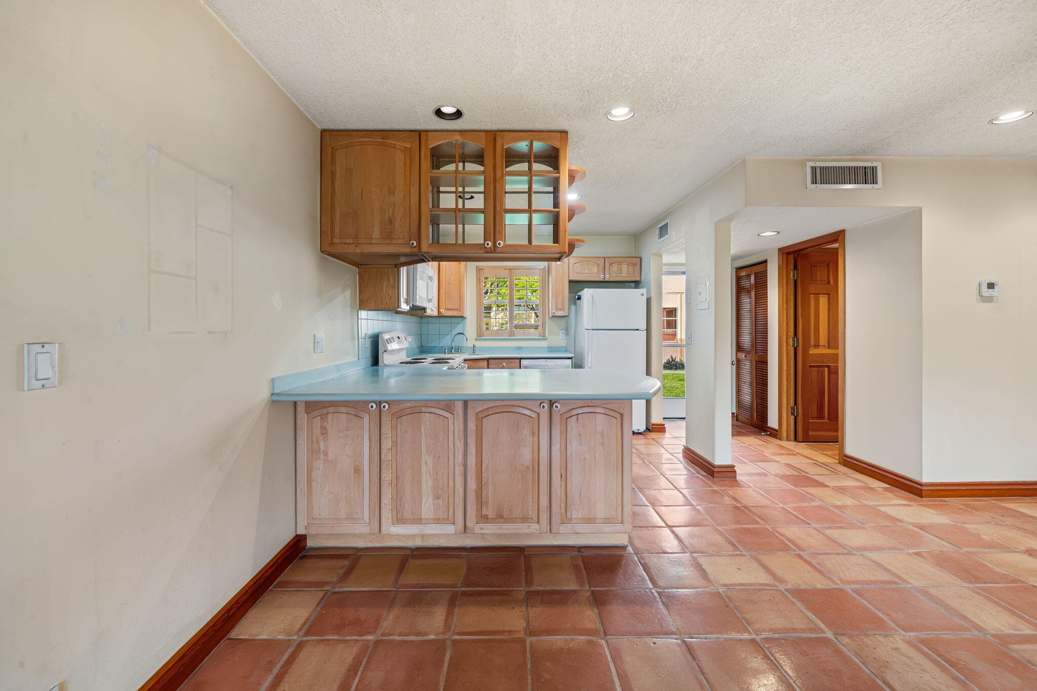 752 Lori Drive 219, Palm Springs, FL 33461 — photo 15 of 33