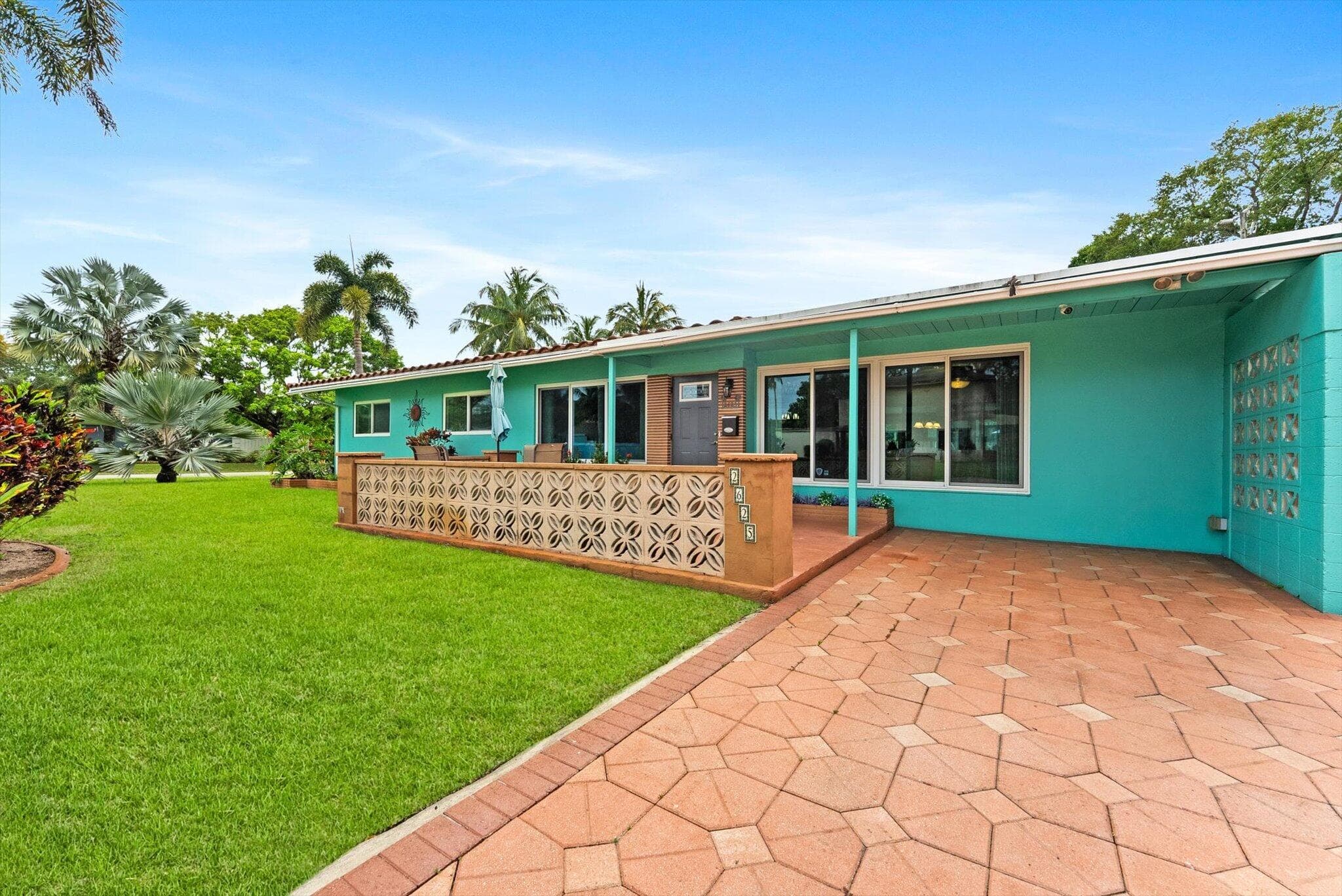 2625 NW 3rd Avenue, Wilton Manors, FL 33311 — photo 35 of 45
