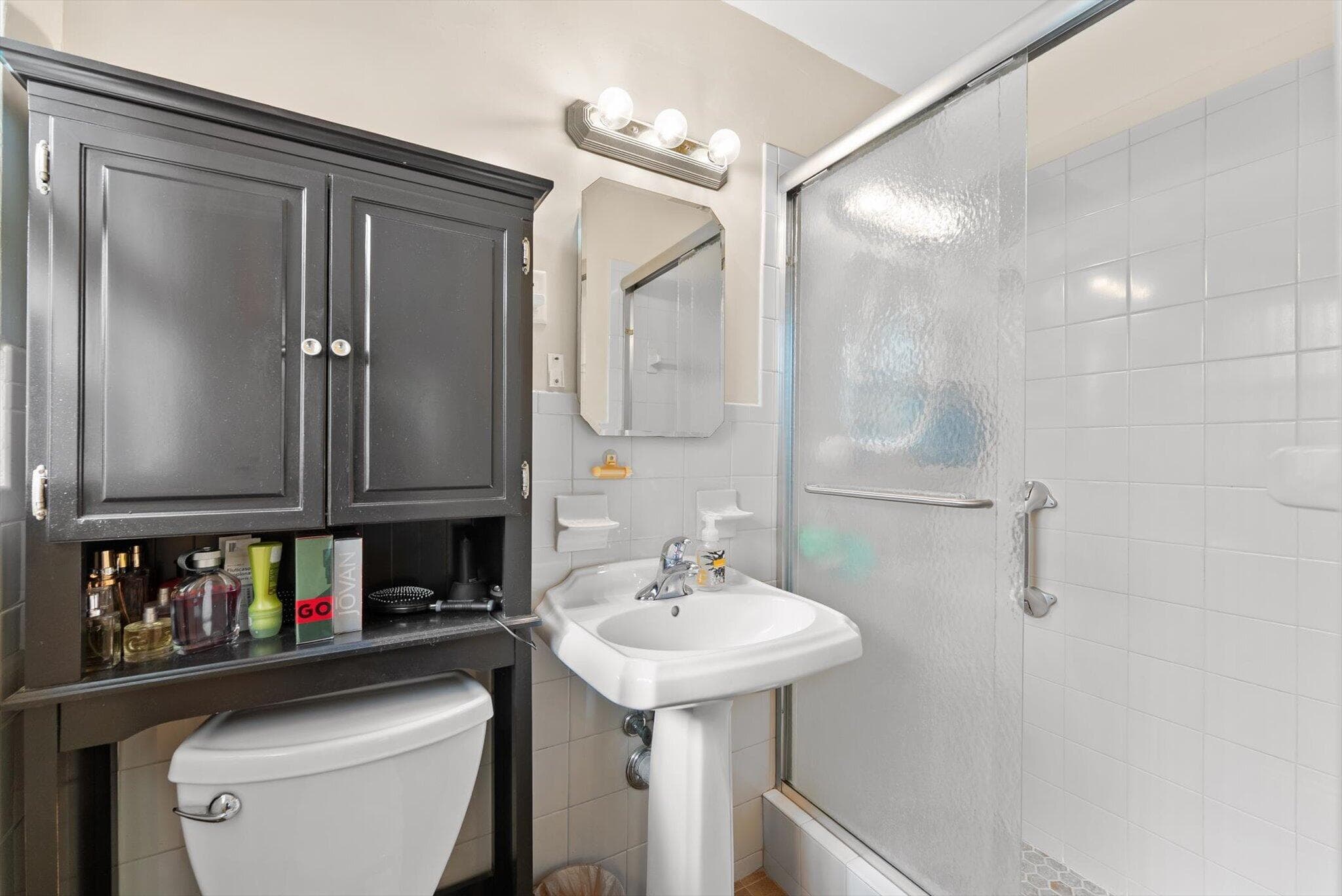 2625 NW 3rd Avenue, Wilton Manors, FL 33311 — photo 18 of 45