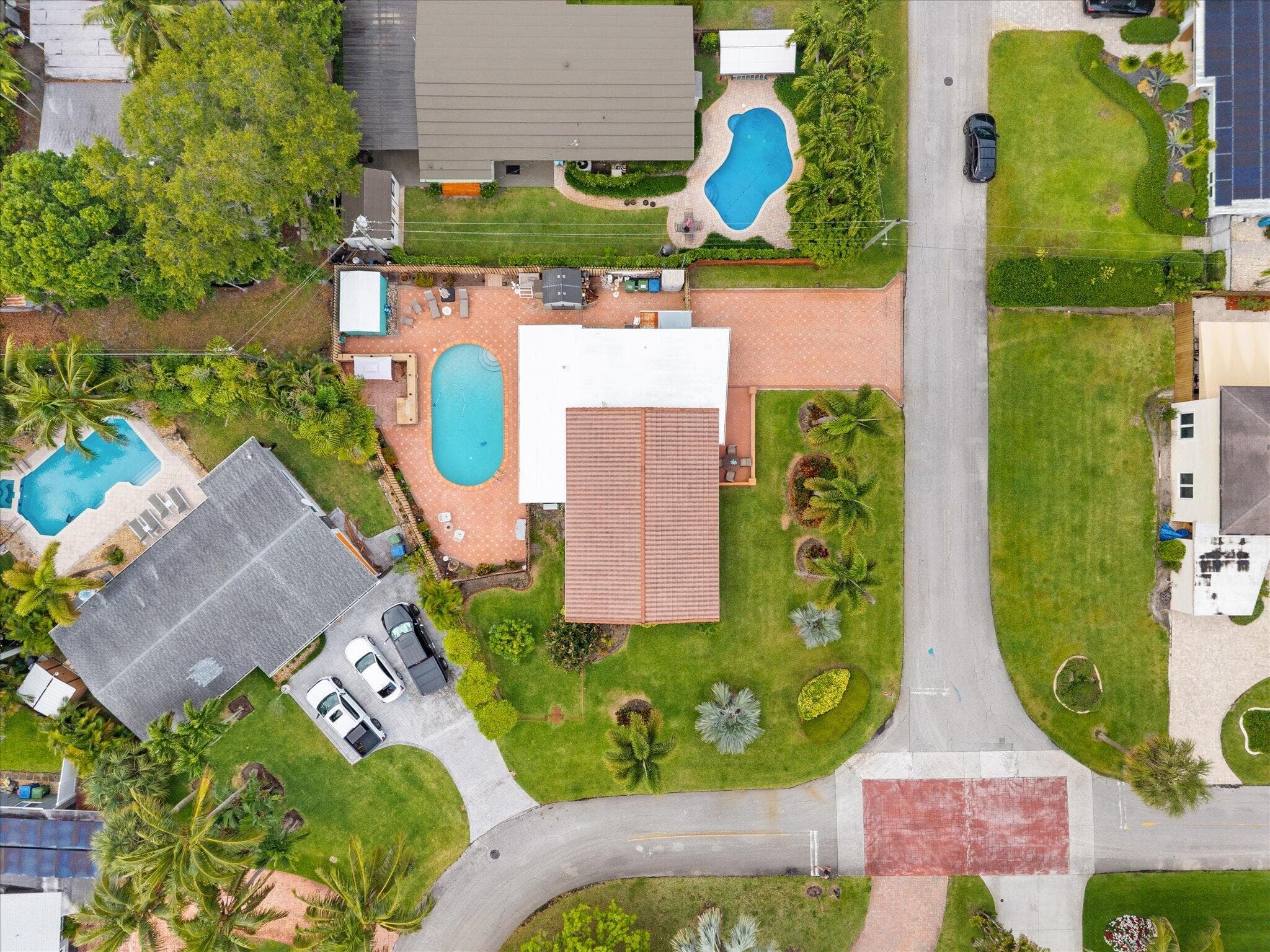 2625 NW 3rd Avenue, Wilton Manors, FL 33311 — photo 40 of 45