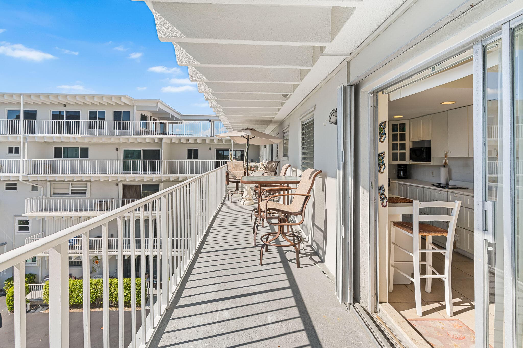 3500 S Ocean Boulevard 405, South Palm Beach, FL 33480 — photo 2 of 28