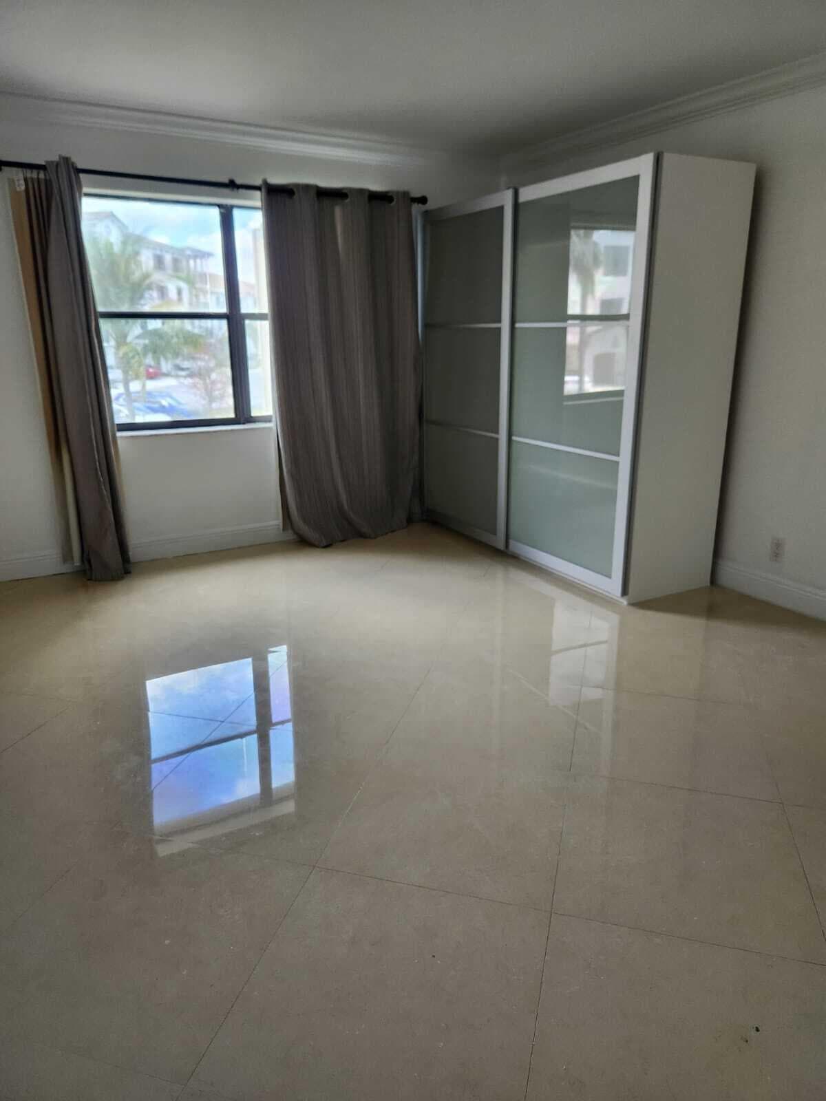 9355 SW 8th Street 222, Boca Raton, FL 33428 — photo 2 of 36