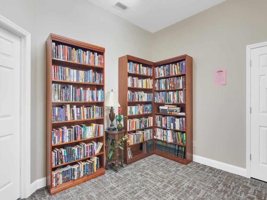 521 N Valencia Circle SW, Vero Beach, FL 32968 — photo 49 of 52