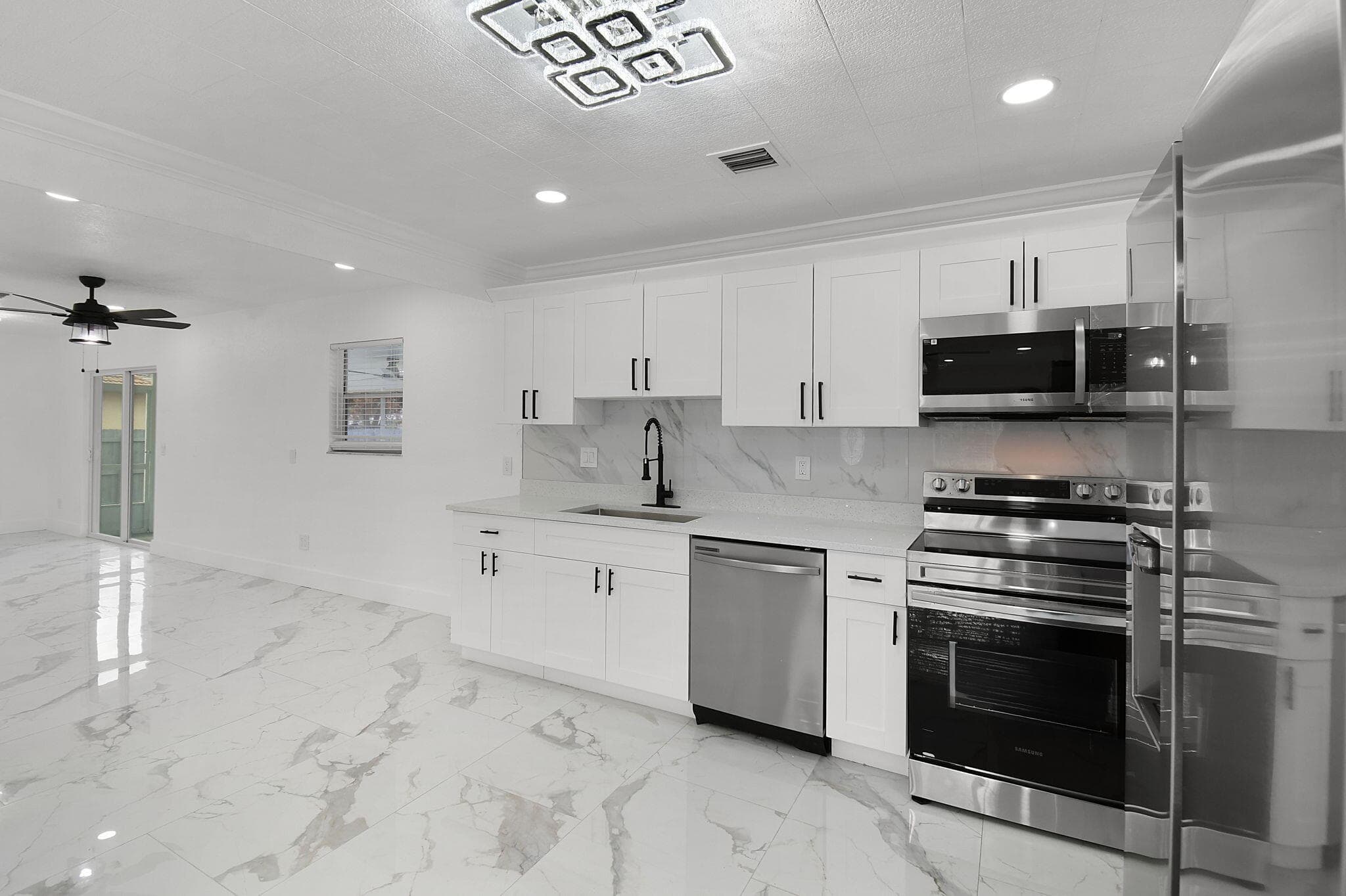 1853 SE Dranson Circle, Port St. Lucie, FL 34952 — photo 9 of 46