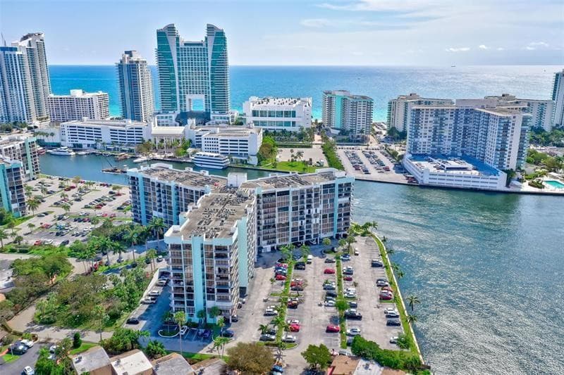 200 Leslie Drive 626, Hallandale Beach, FL 33009 — photo 2 of 12
