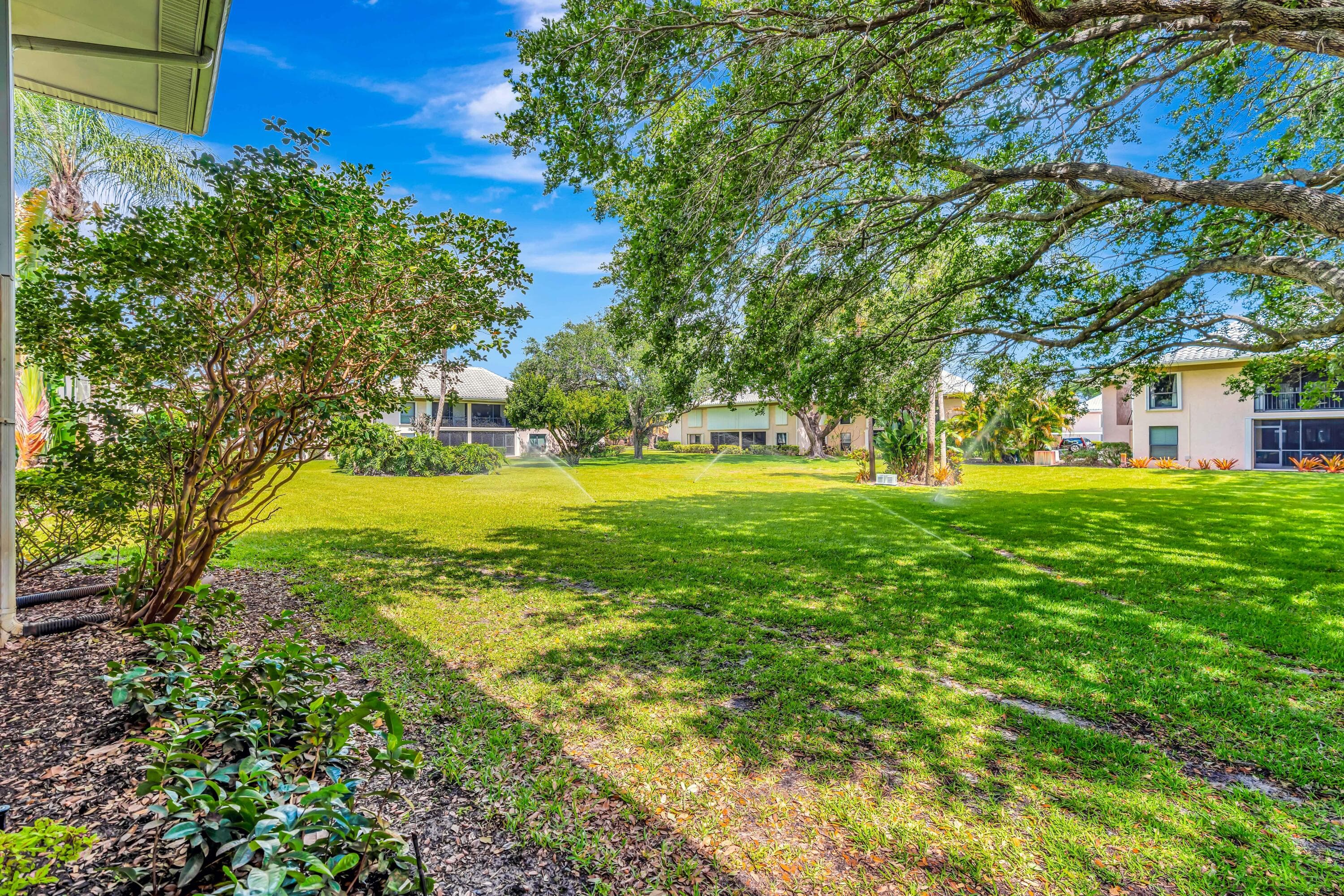 13 SE Turtle Creek Drive B, Jupiter, FL 33469 — photo 2 of 58