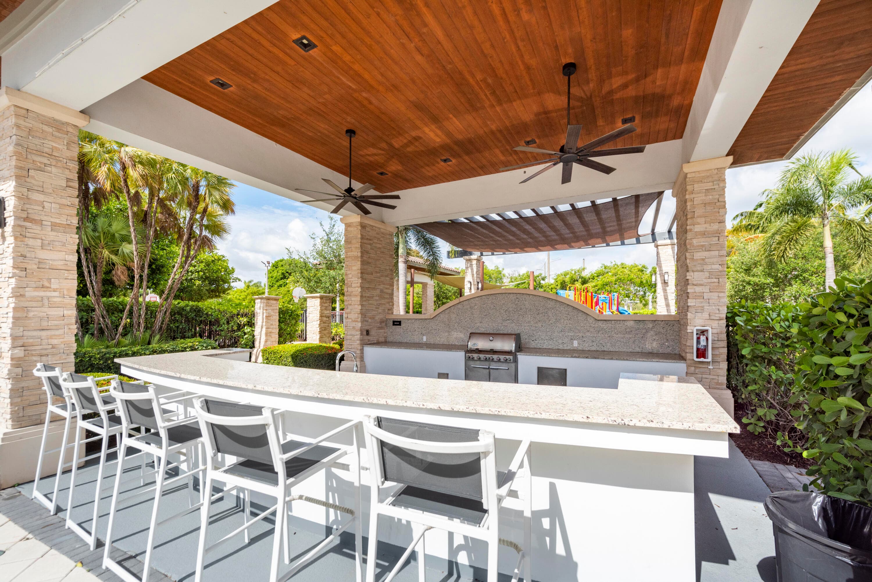 7925 NW 104th Avenue 24, Doral, FL 33178 — photo 24 of 27