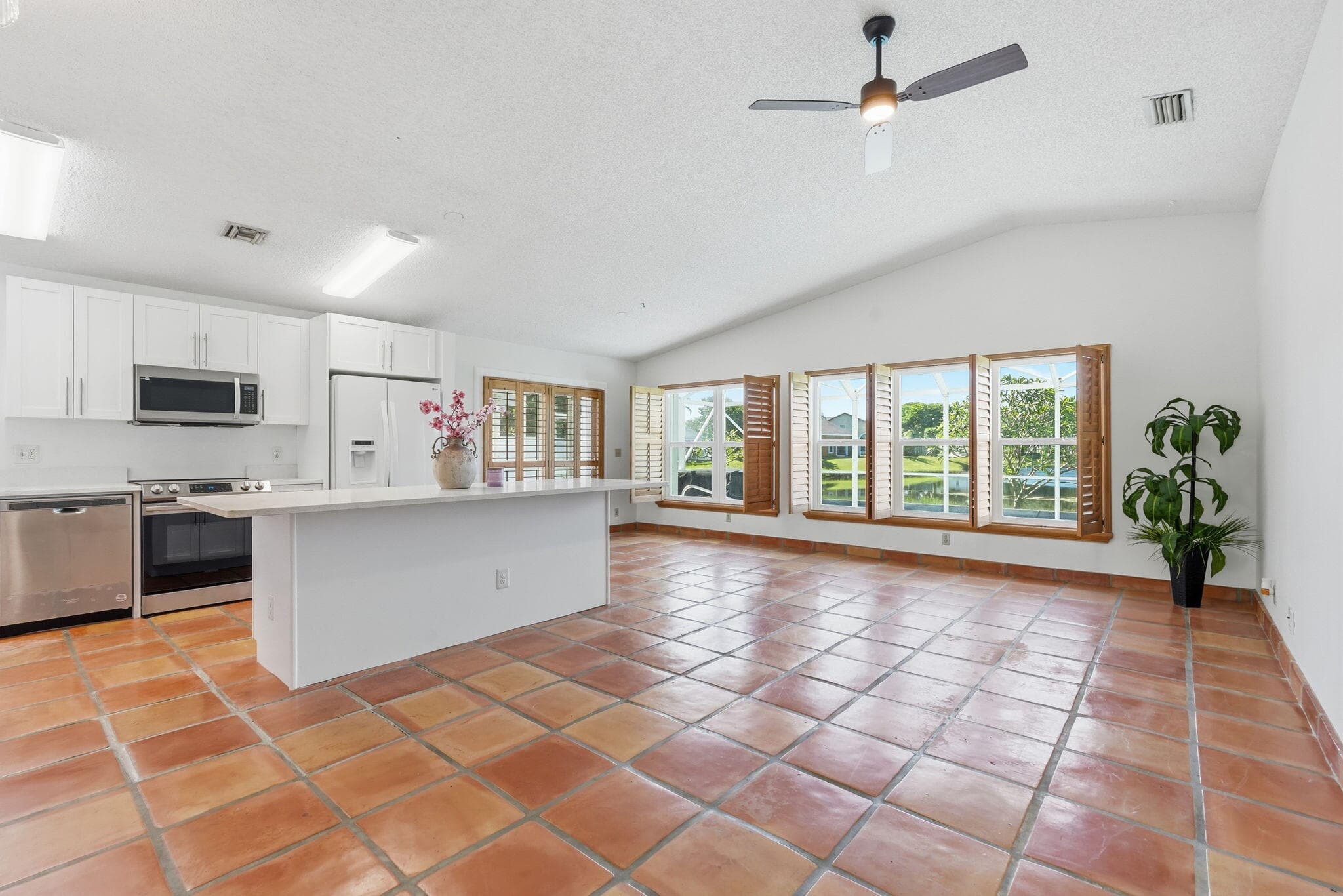 3970 Classic Court, West Palm Beach, FL 33417 — photo 12 of 49