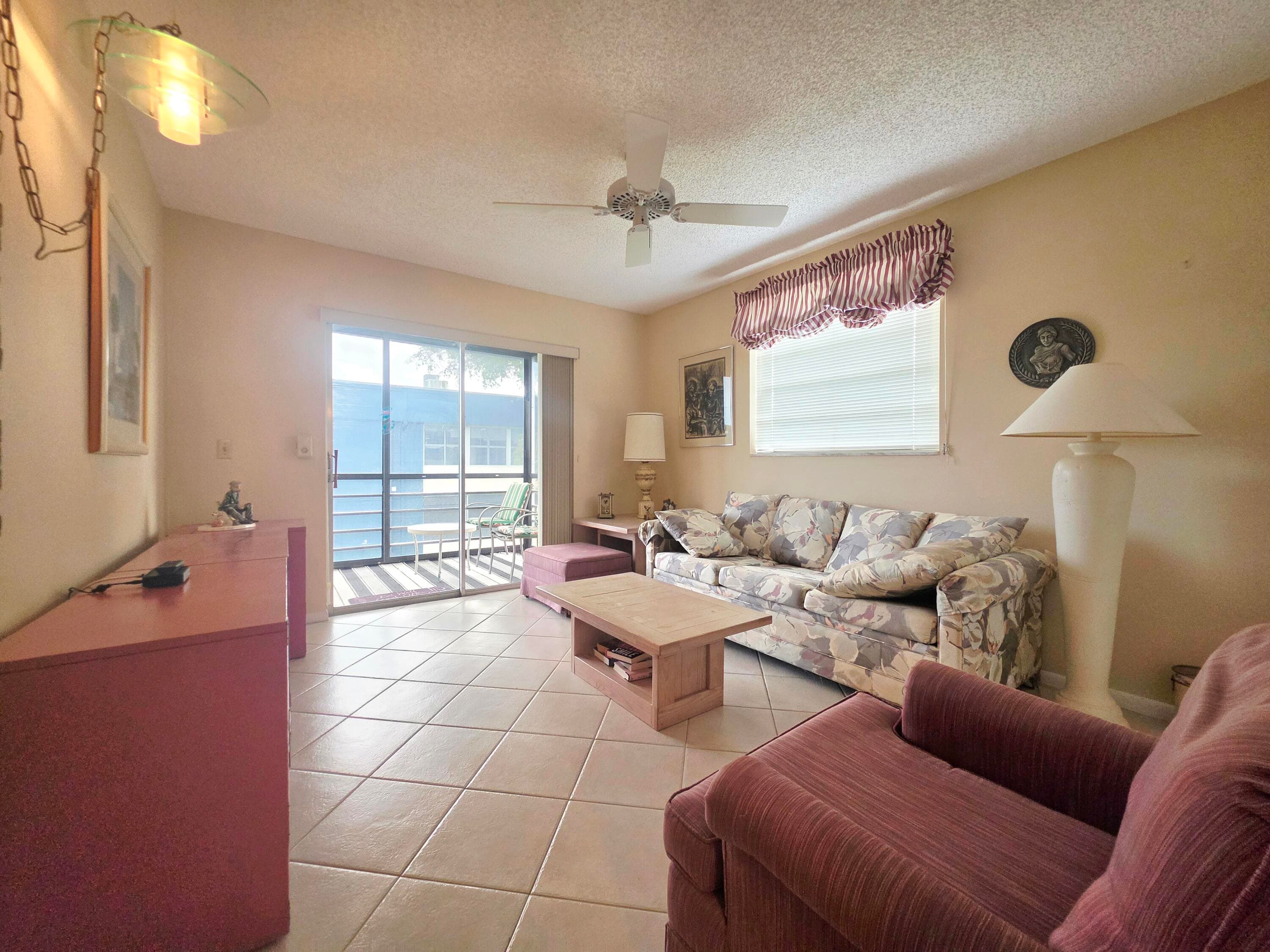 719 Flanders O, Delray Beach, FL 33484 — photo 8 of 39