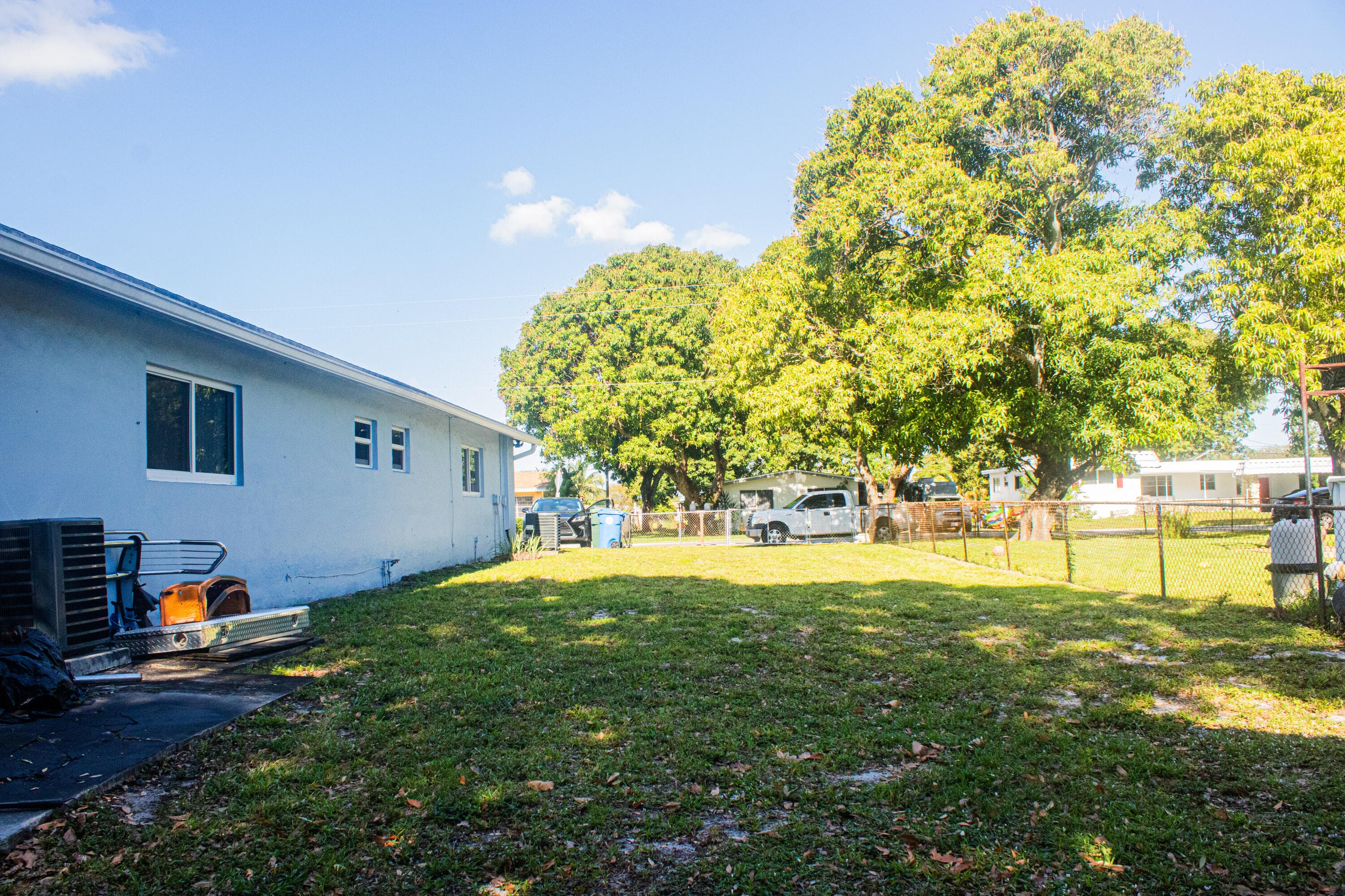 2710 NW 24th Avenue 1-2, Oakland Park, FL 33311 — photo 26 of 31