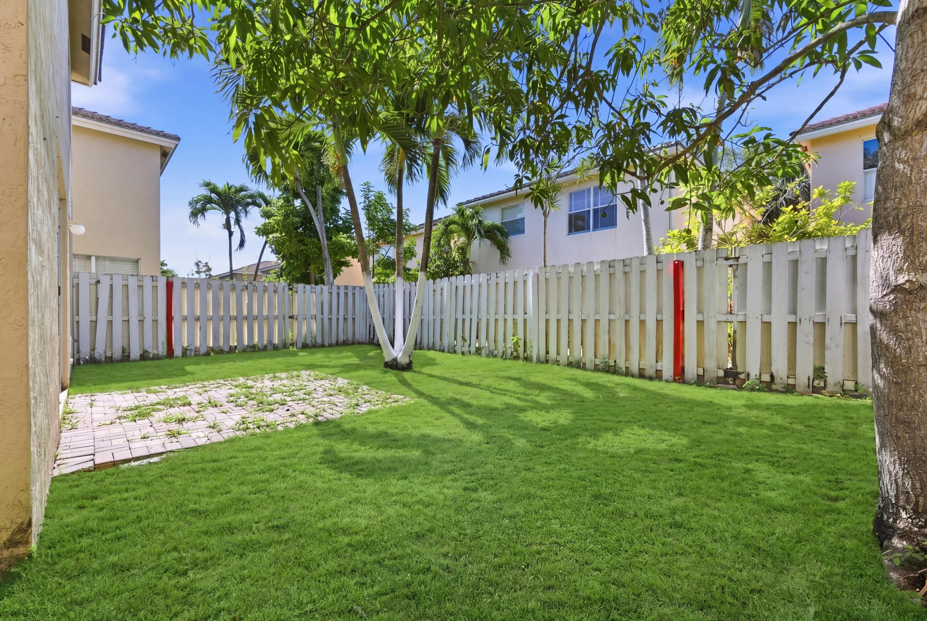 4162 Winnipeg Way, West Palm Beach, FL 33409 — photo 17 of 35