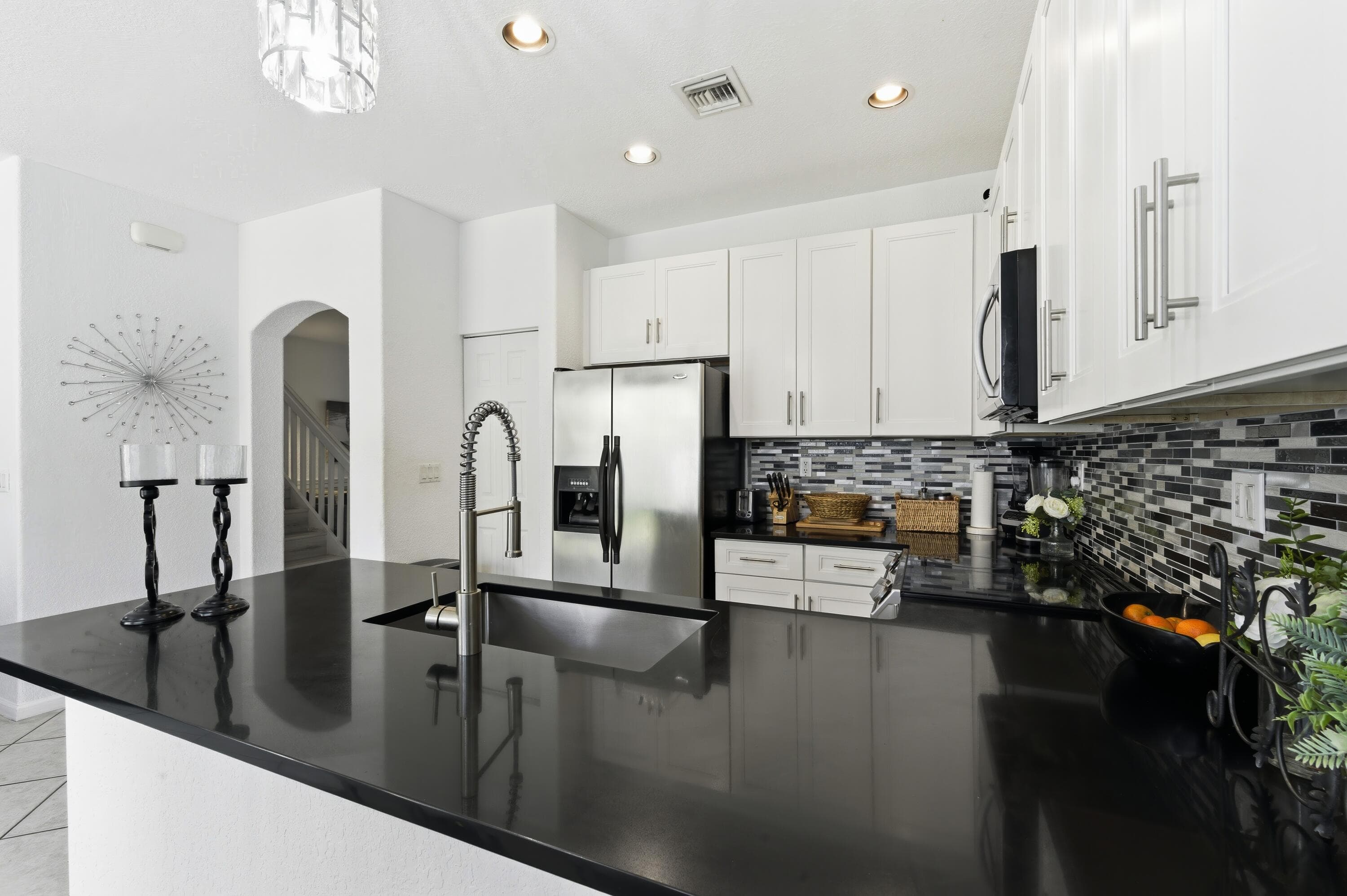 4162 Winnipeg Way, West Palm Beach, FL 33409 — photo 11 of 35
