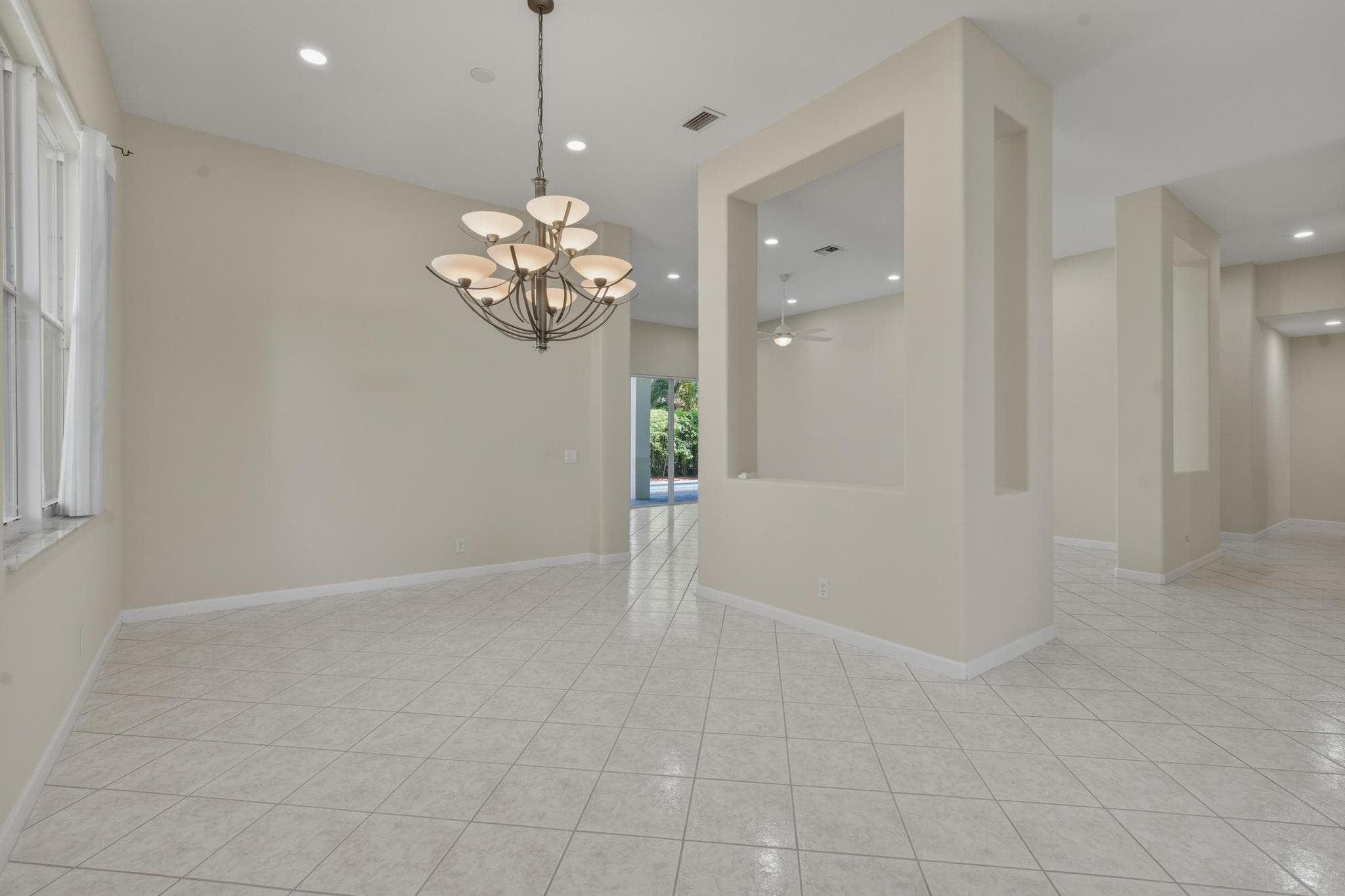 2053 Quail Roost Drive, Weston, FL 33327 — photo 7 of 39