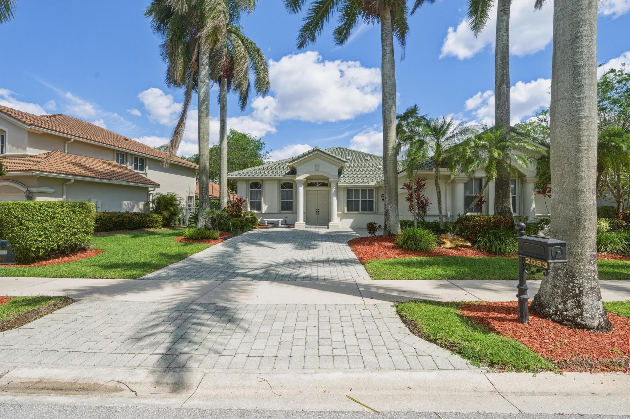 2053 Quail Roost Drive, Weston, FL 33327 — photo 3 of 39