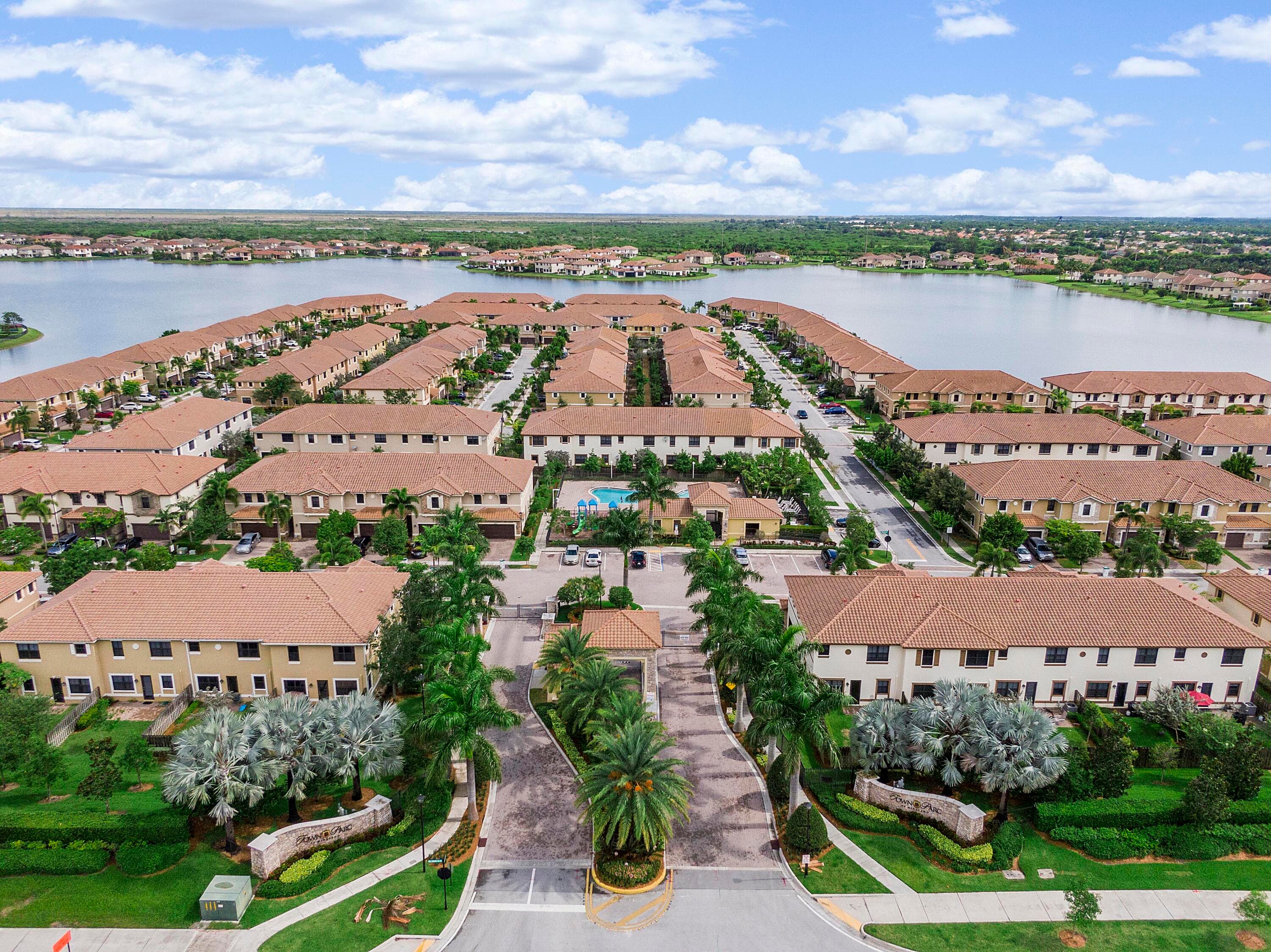 9628 Town Parc Circle S, Parkland, FL 33076 — photo 28 of 50