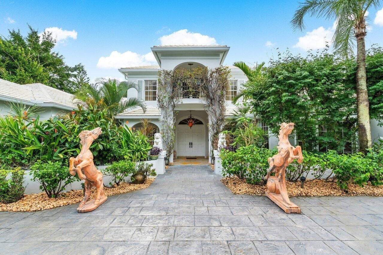 2540 Fairway Island Drive, Wellington, FL 33414 — photo 4 of 49