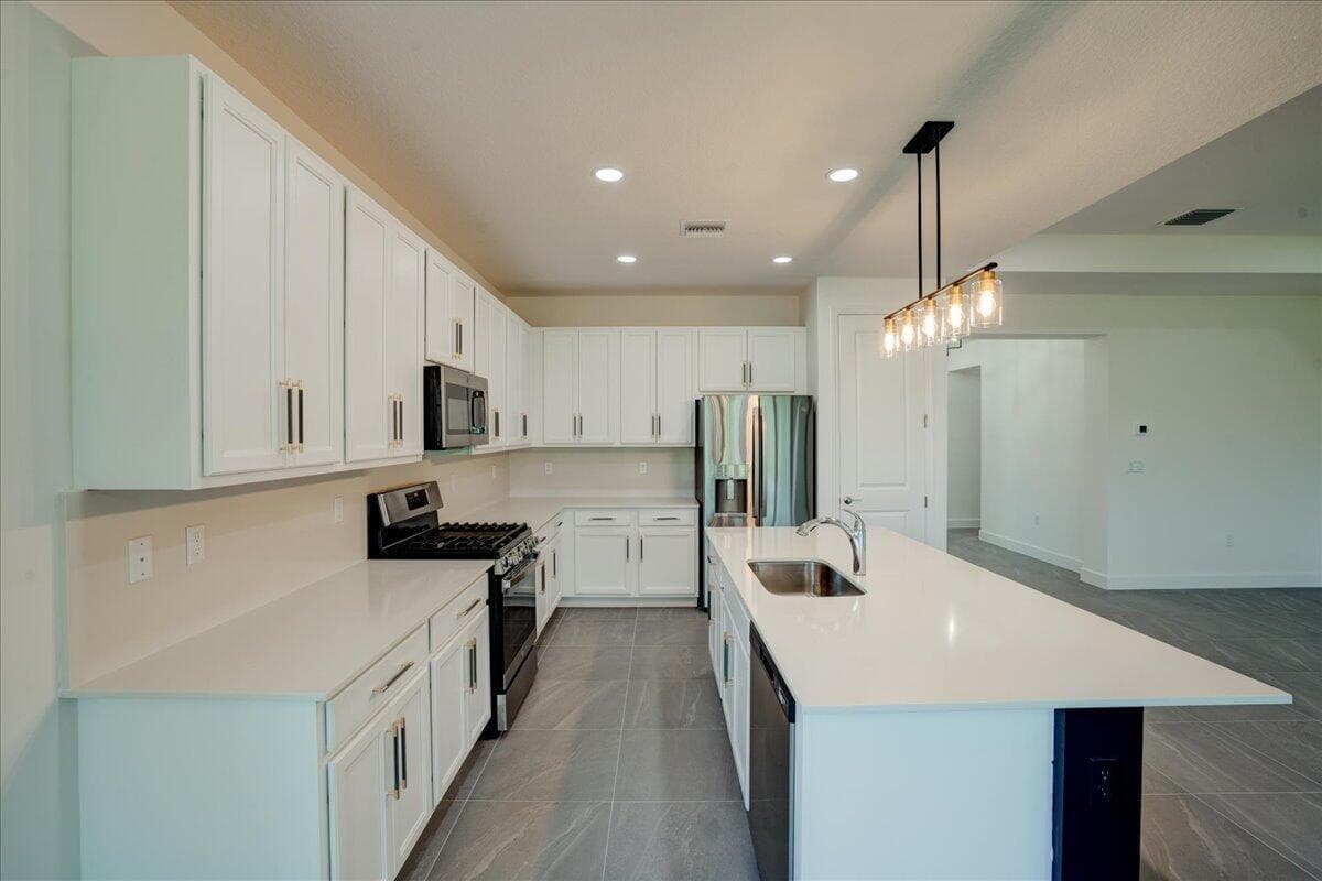 12474 SW La Costa Street, Port St. Lucie, FL 34987 — photo 13 of 76