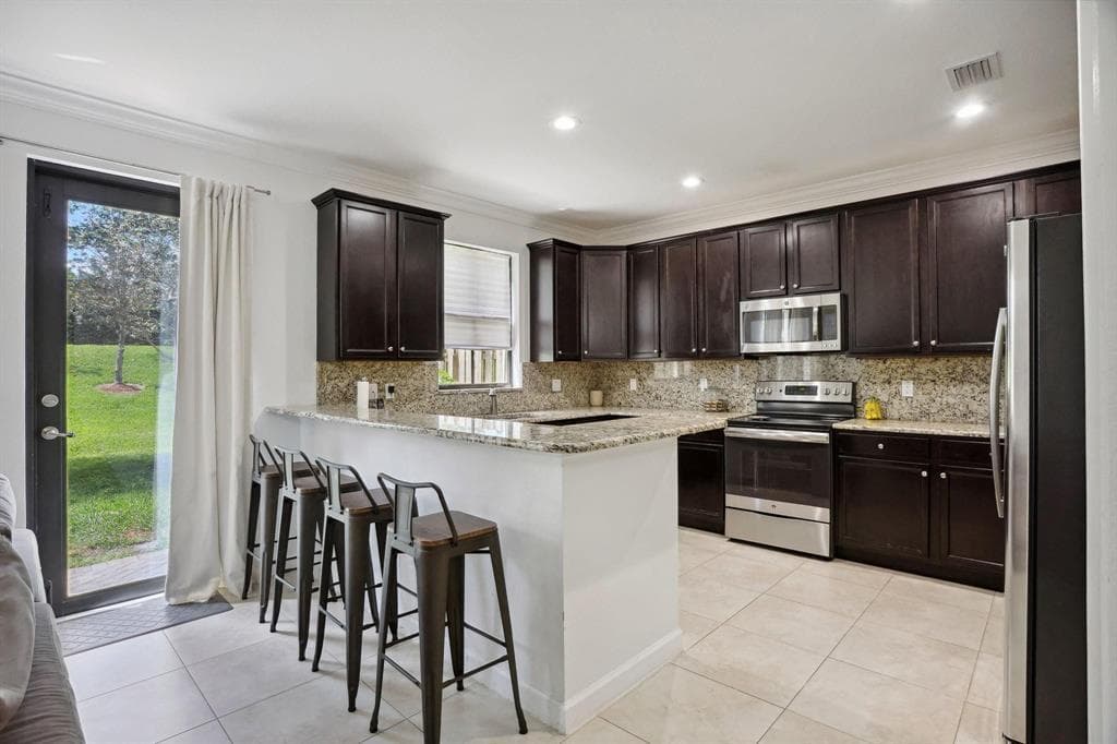 9628 Town Parc Circle S, Parkland, FL 33076 — photo 5 of 50