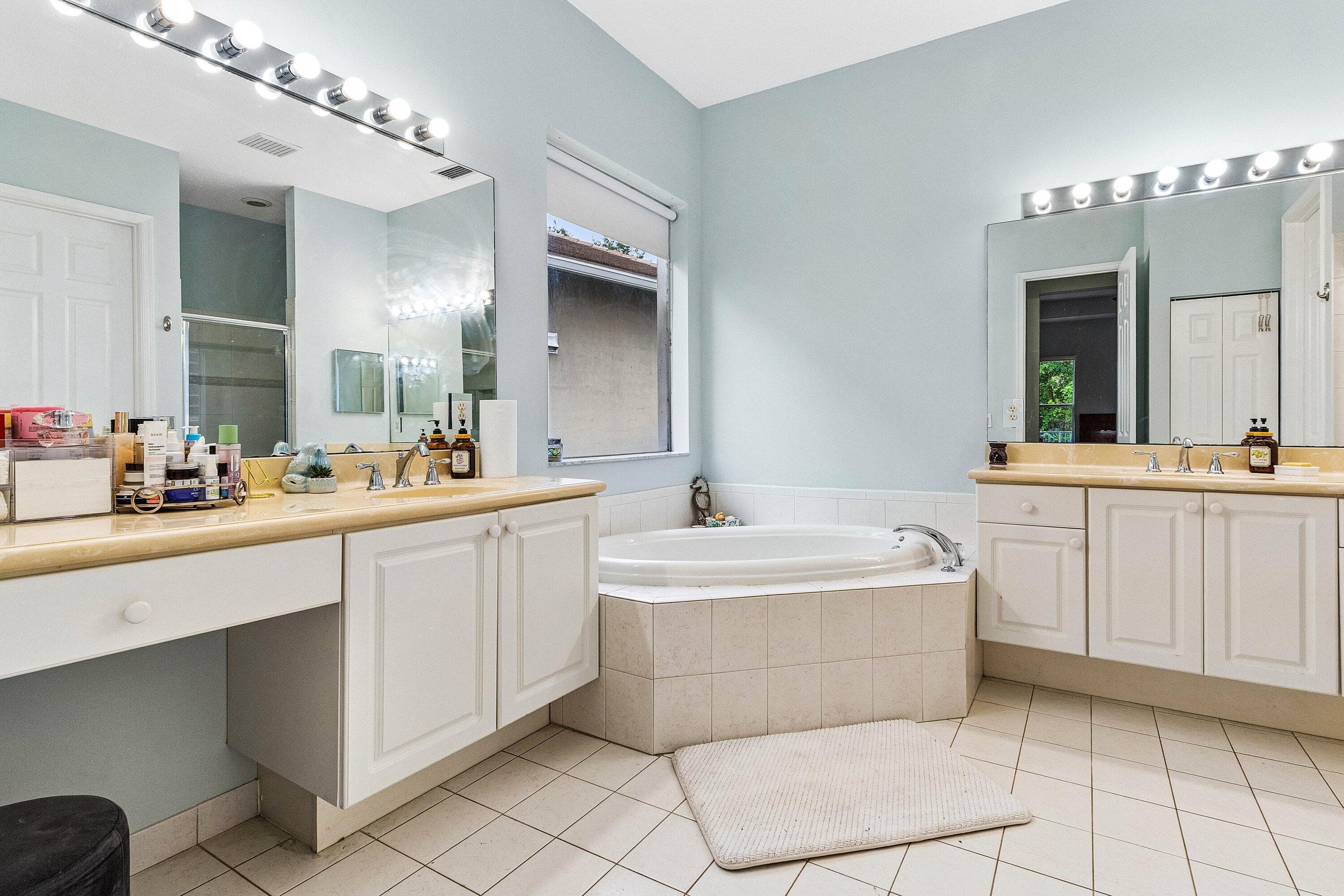 11178 Osprey Lake Lane, Palm Beach Gardens, FL 33412 — photo 10 of 38