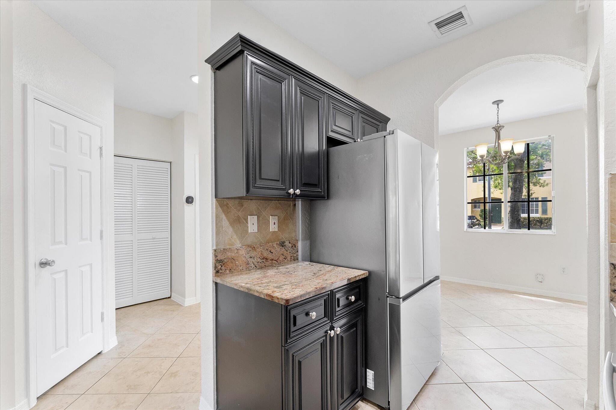 6051 SW 19th Court, North Lauderdale, FL 33068 — photo 8 of 30