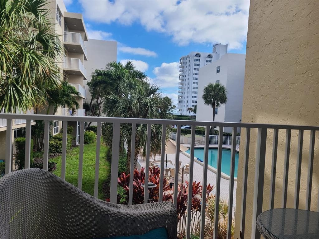 2929 S Ocean Boulevard 2110, Boca Raton, FL 33432 — photo 5 of 19