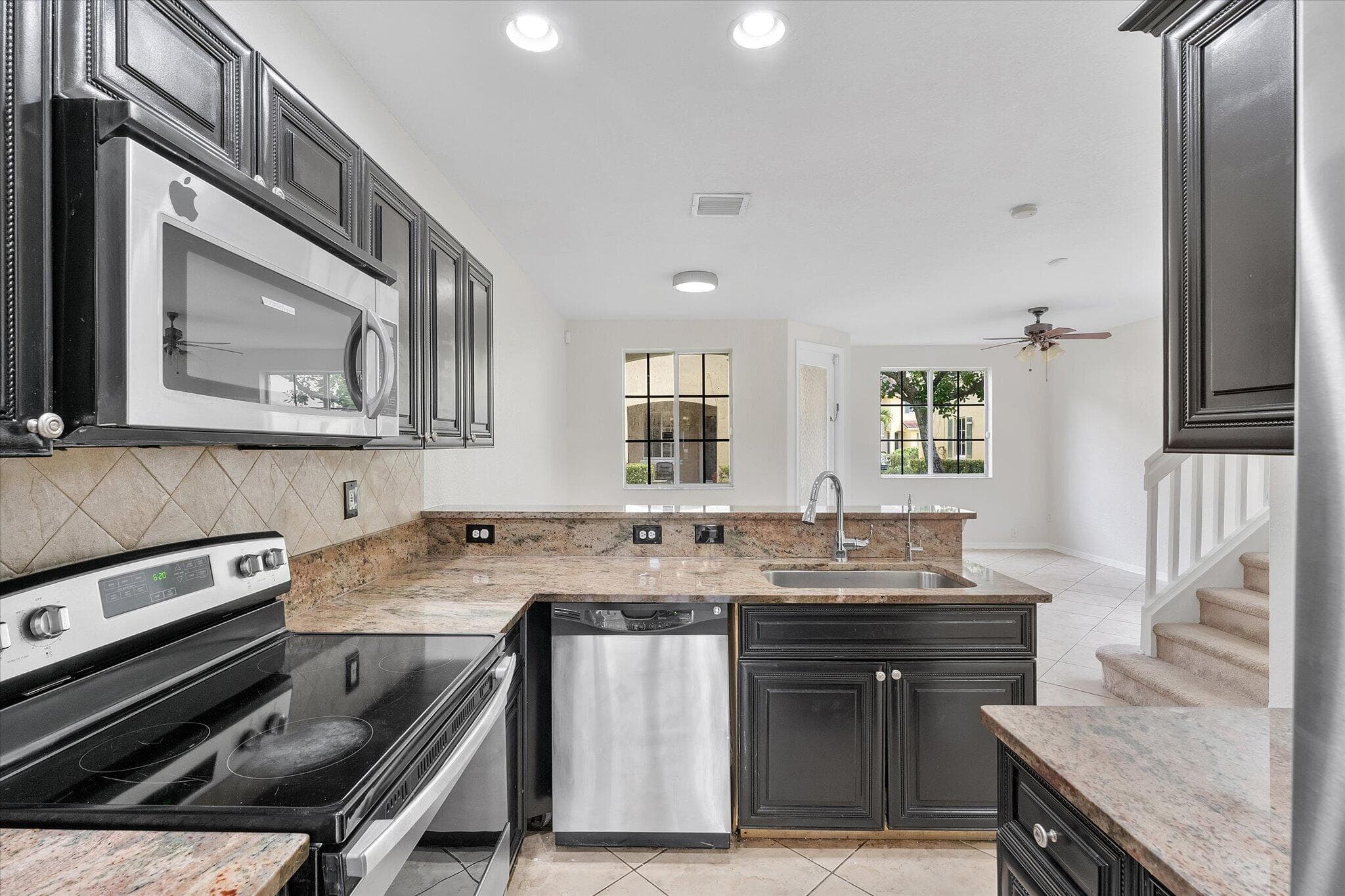6051 SW 19th Court, North Lauderdale, FL 33068 — photo 5 of 30