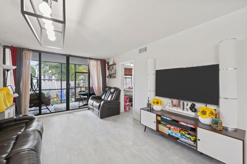 8421 Forest Hills Drive 104, Coral Springs, FL 33065 — photo 14 of 33