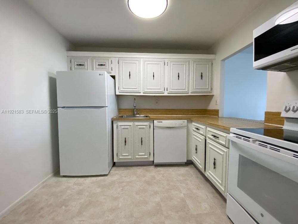 800 Parkview Drive 726, Hallandale Beach, FL 33009 — photo 16 of 34