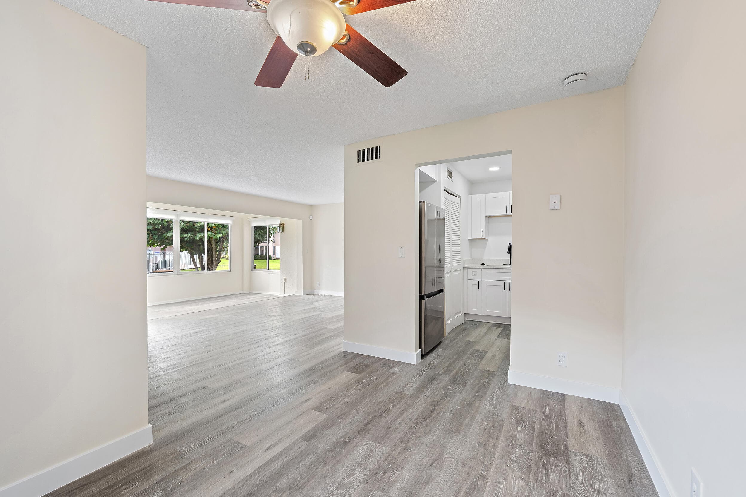 12386 Alternate A1a N7, Palm Beach Gardens, FL 33410 — photo 8 of 20