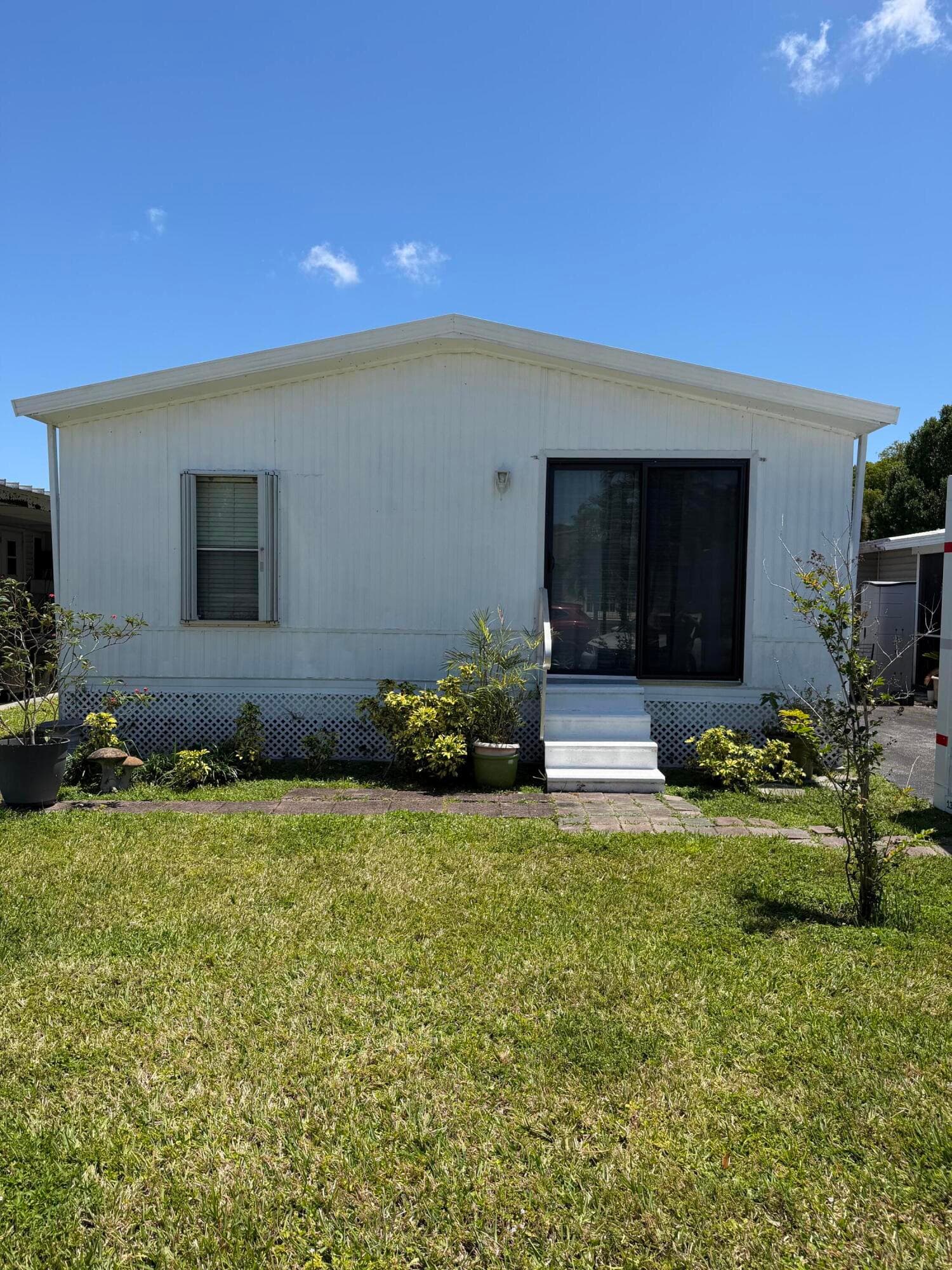 5310 SW 27th Terrace, Dania Beach, FL 33312 — photo 1 of 17
