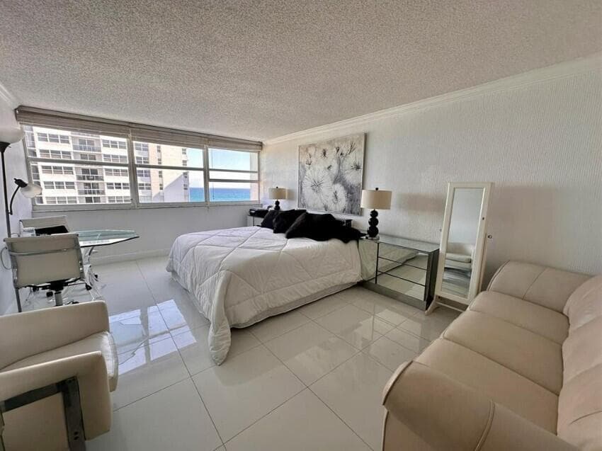 1880 S Ocean Drive Ts705, Hallandale Beach, FL 33009 — photo 12 of 53