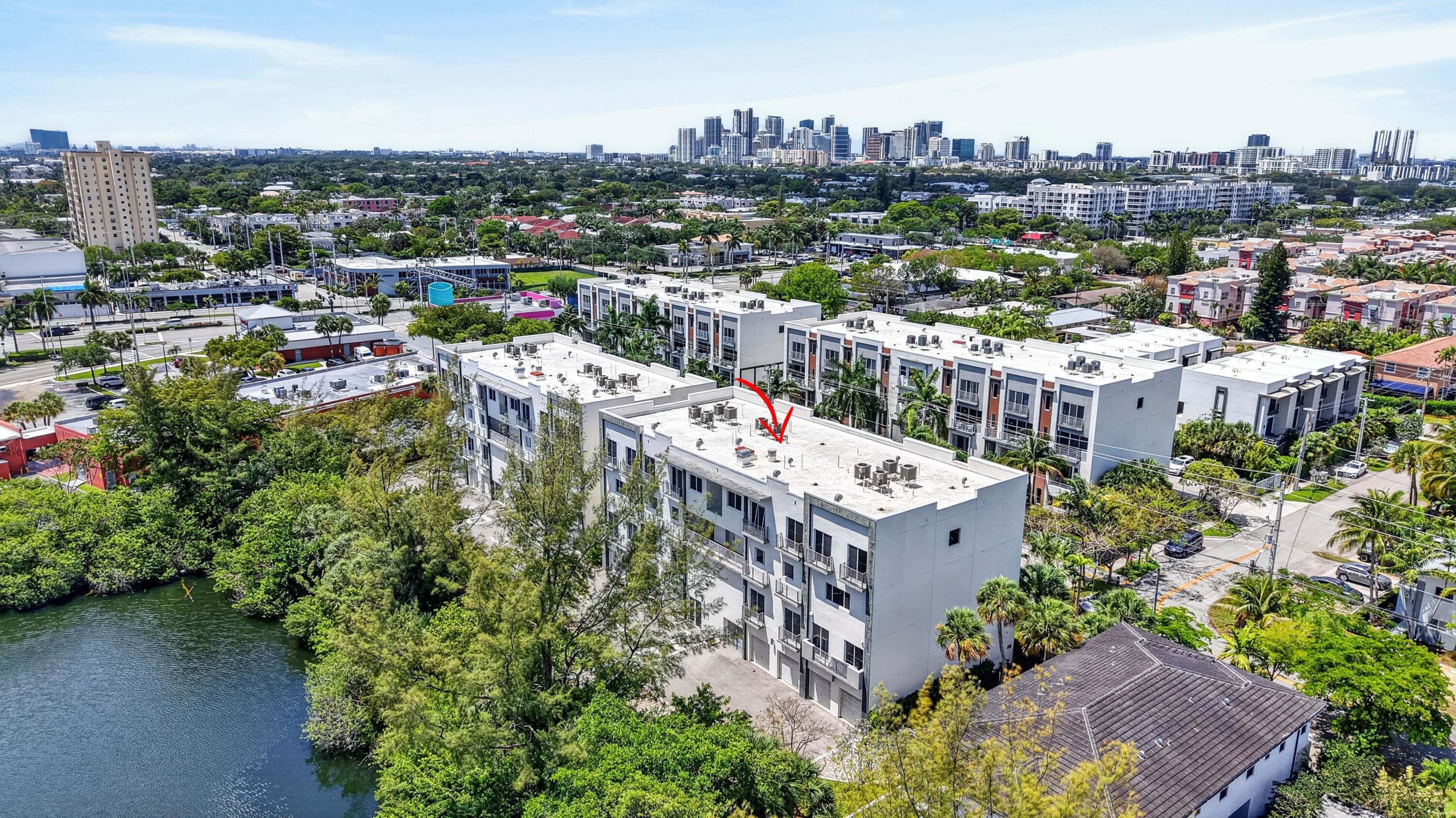 1044 NE 18th Avenue 203, Fort Lauderdale, FL 33304 — photo 48 of 50
