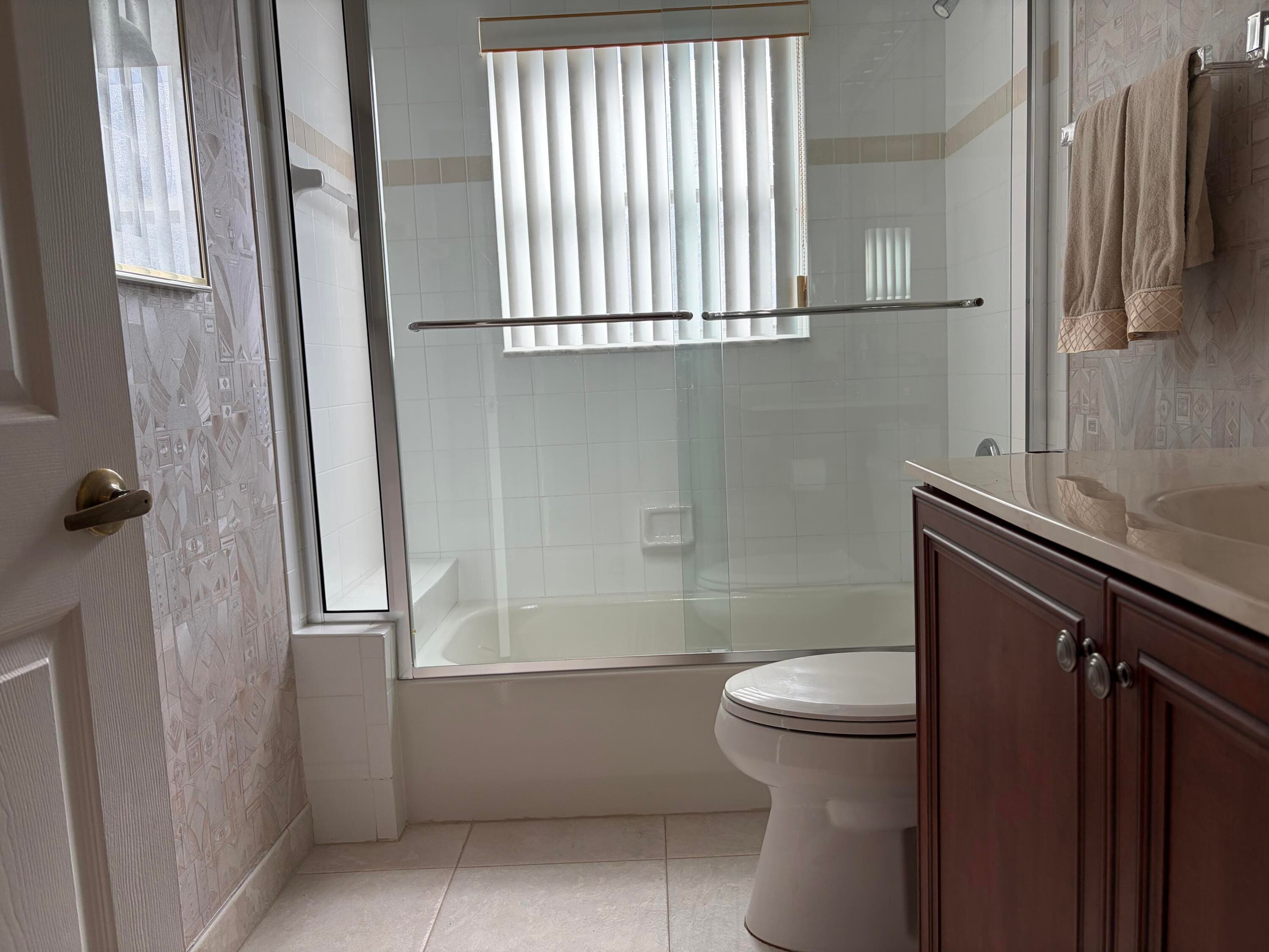 6671 Maybrook Road, Boynton Beach, FL 33437 — photo 13 of 74