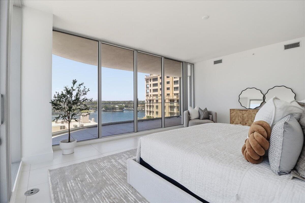 153 N Seabreeze Boulevard S-502, Fort Lauderdale, FL 33304 — photo 10 of 44